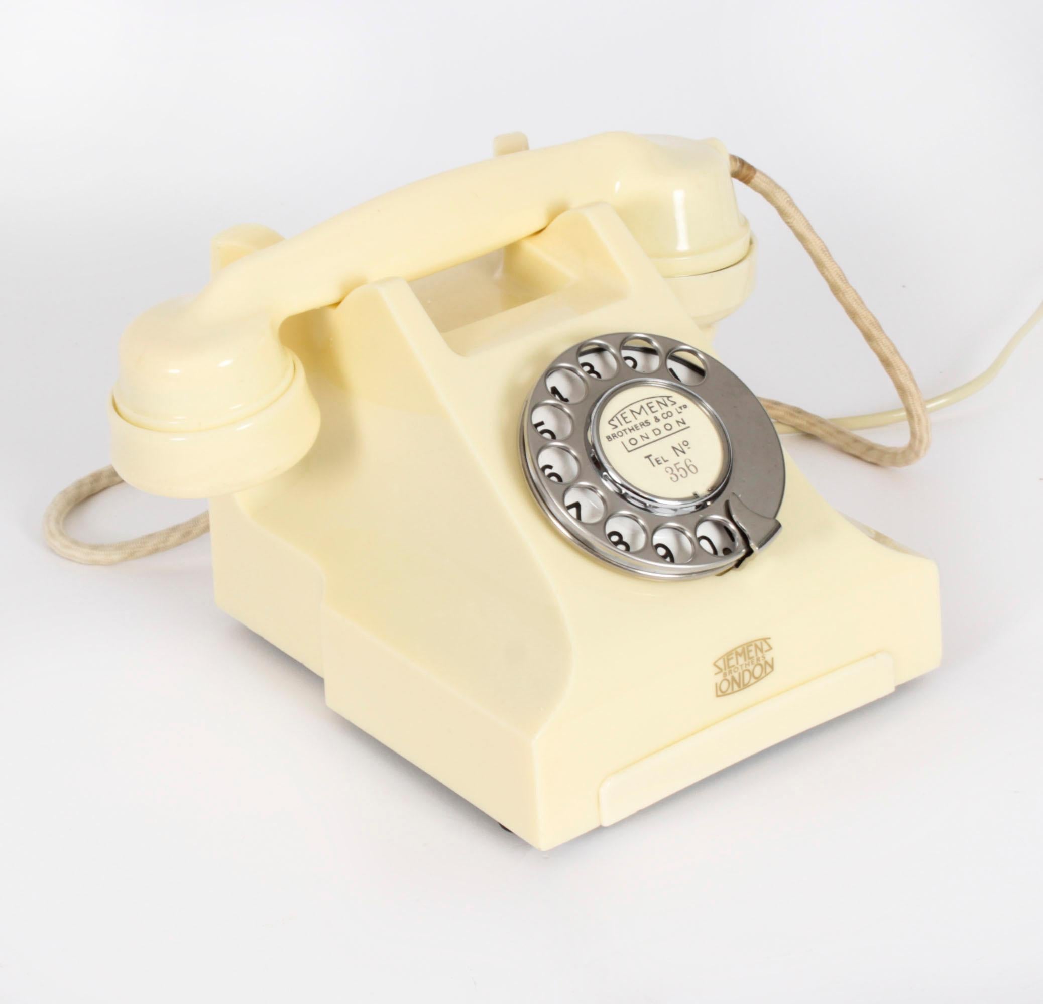 Vintage 356 Siemens Telephone 1954 Mid 20th Century For Sale 4