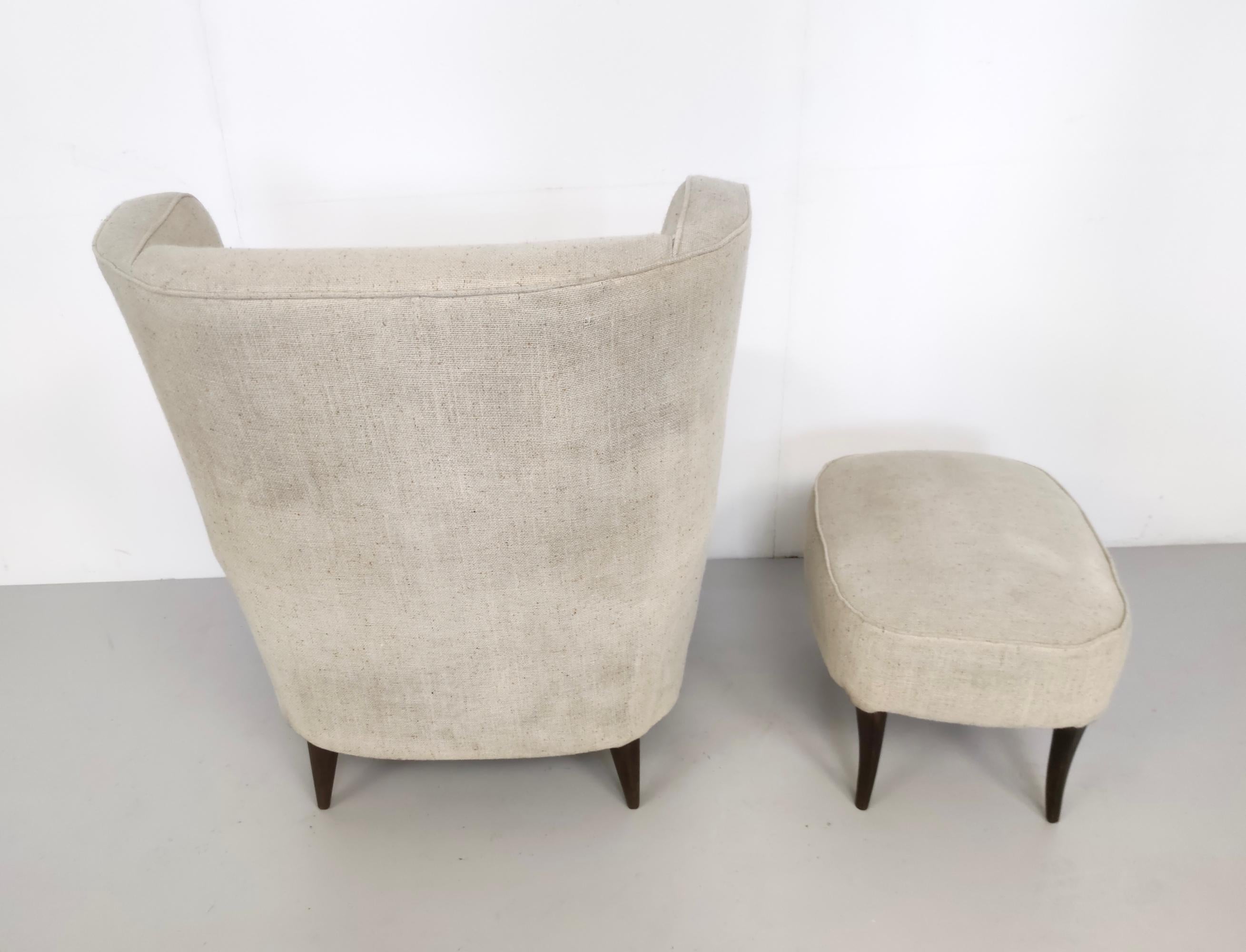 Vintage Ivory Lounge Chair in the Style of Gio Ponti, Italy In Excellent Condition For Sale In Bresso, Lombardy