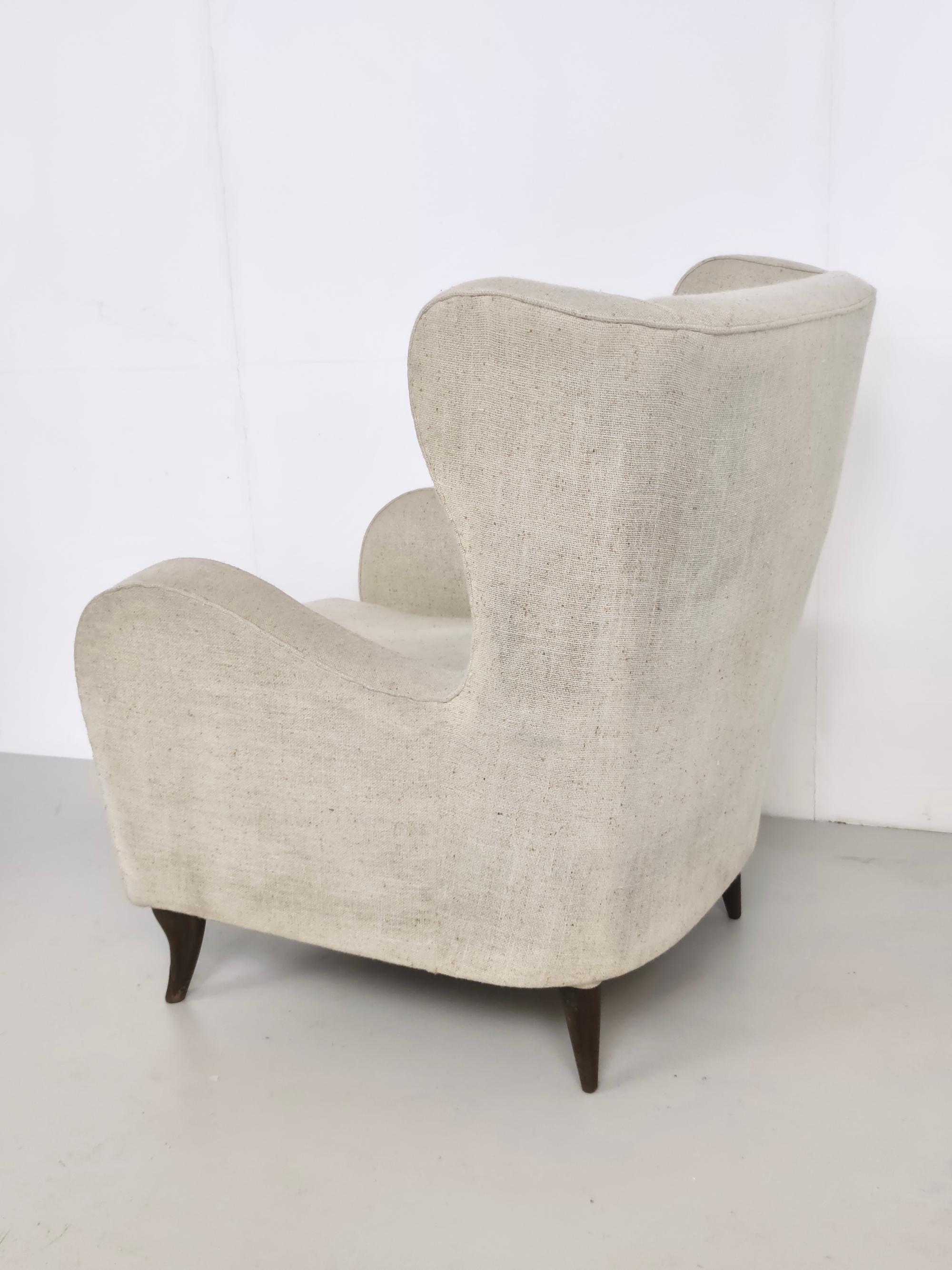 Vintage Ivory Lounge Chair in the Style of Gio Ponti, Italy For Sale 1