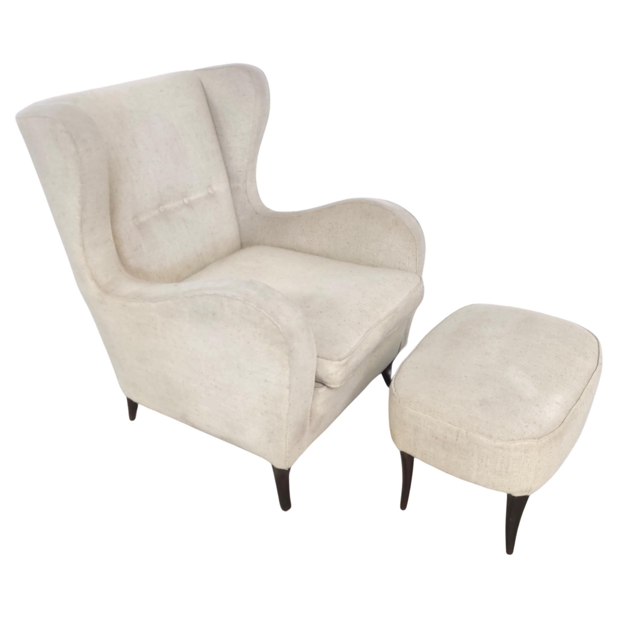 Vintage Ivory Lounge Chair in the Style of Gio Ponti, Italy For Sale