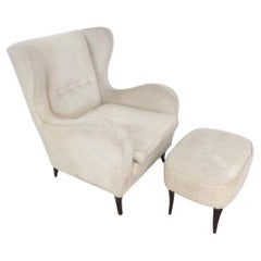 Used Ivory Lounge Chair in the Style of Gio Ponti, Italy