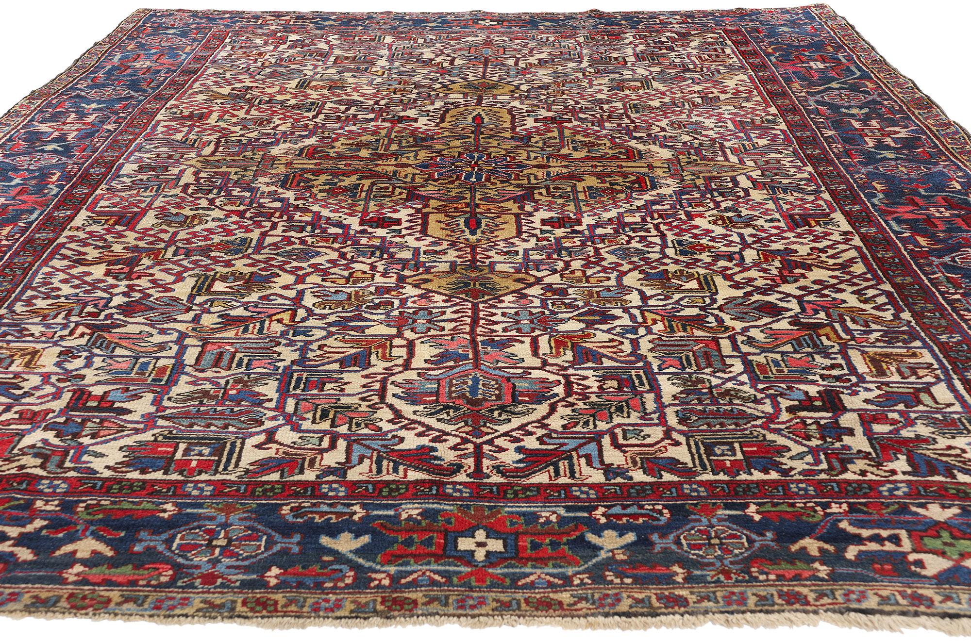 Heriz Serapi 1950's Ivory Persian Heriz Carpet with Traditional Style For Sale