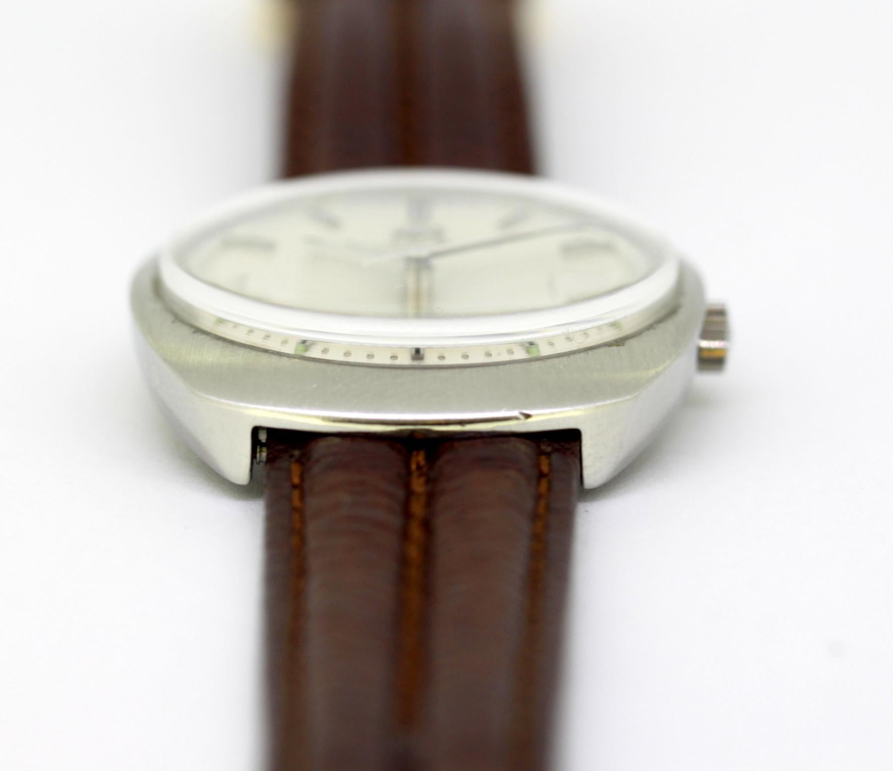 Vintage IWC Automatic Yacht Club Gentlemen's Wristwatch, circa 1964 2