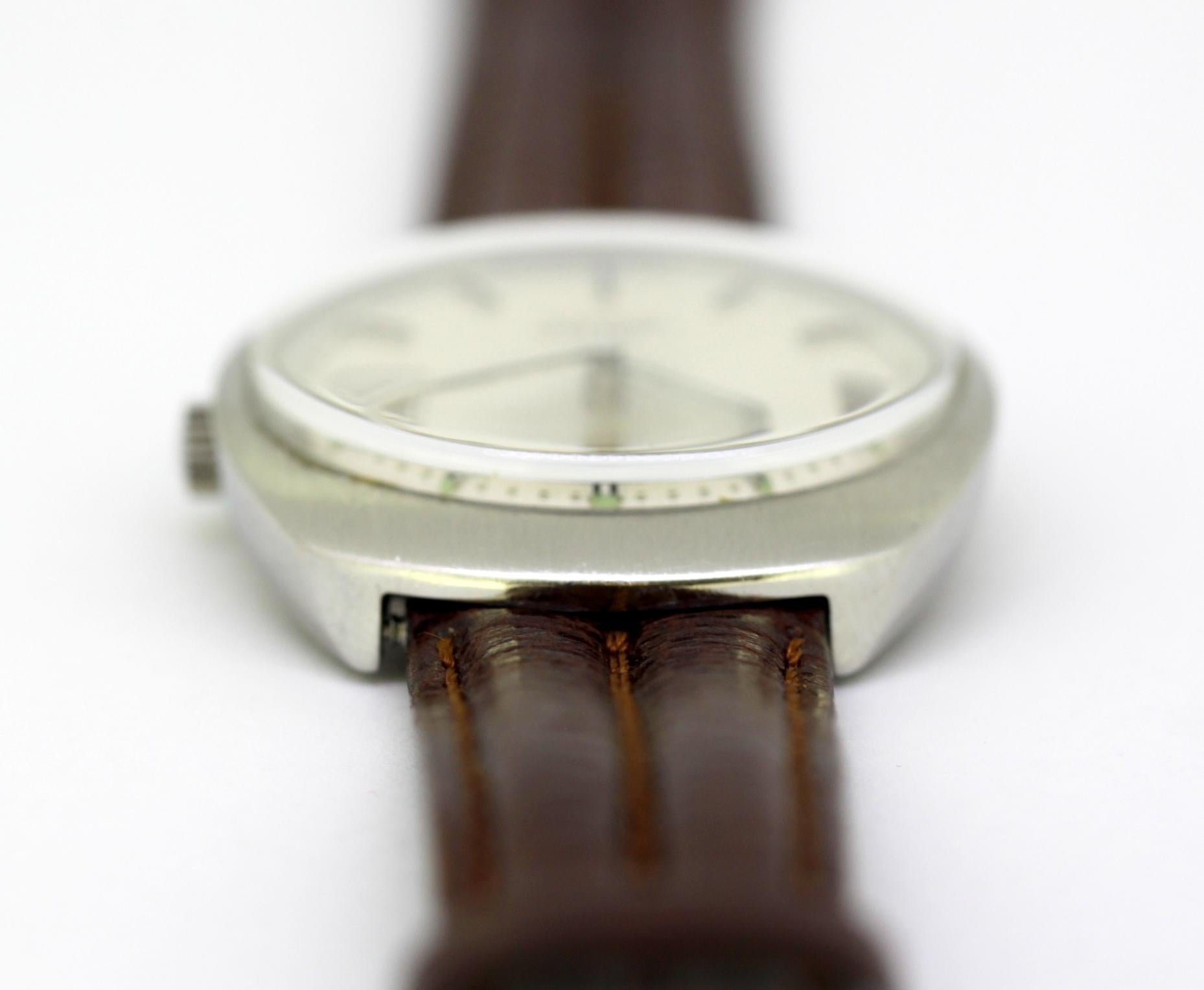 Vintage IWC Automatic Yacht Club Gentlemen's Wristwatch, circa 1964 4