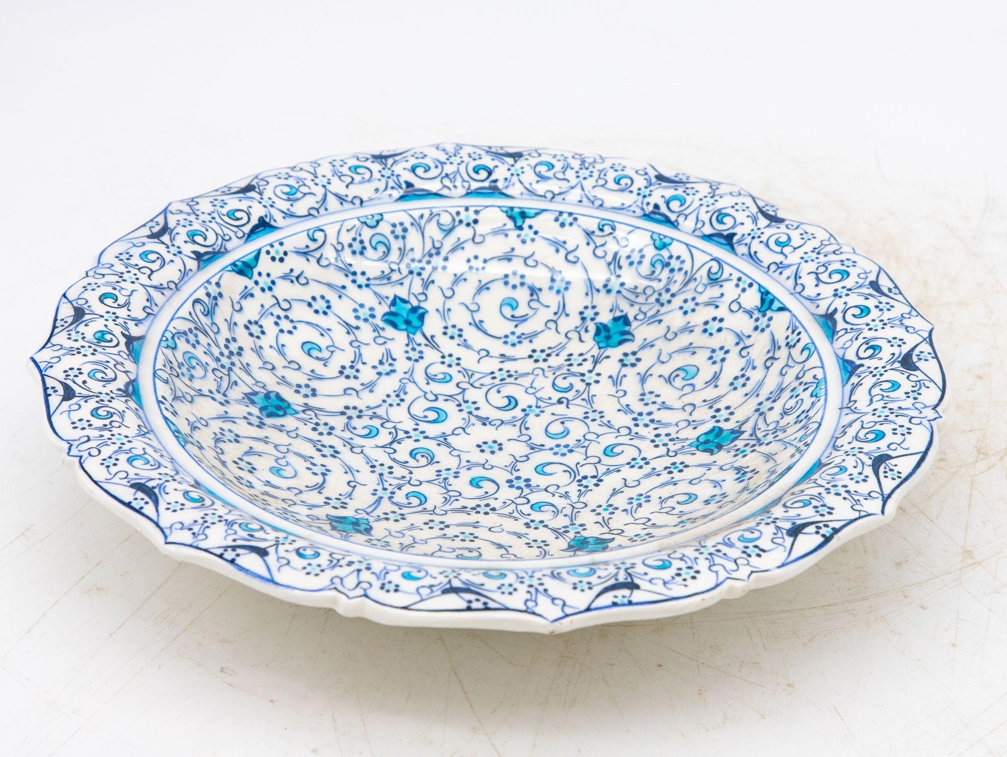 20th Century Vintage Iznik Plate in Turquoise, Blue, Cream, Early 20th C. Turkey For Sale