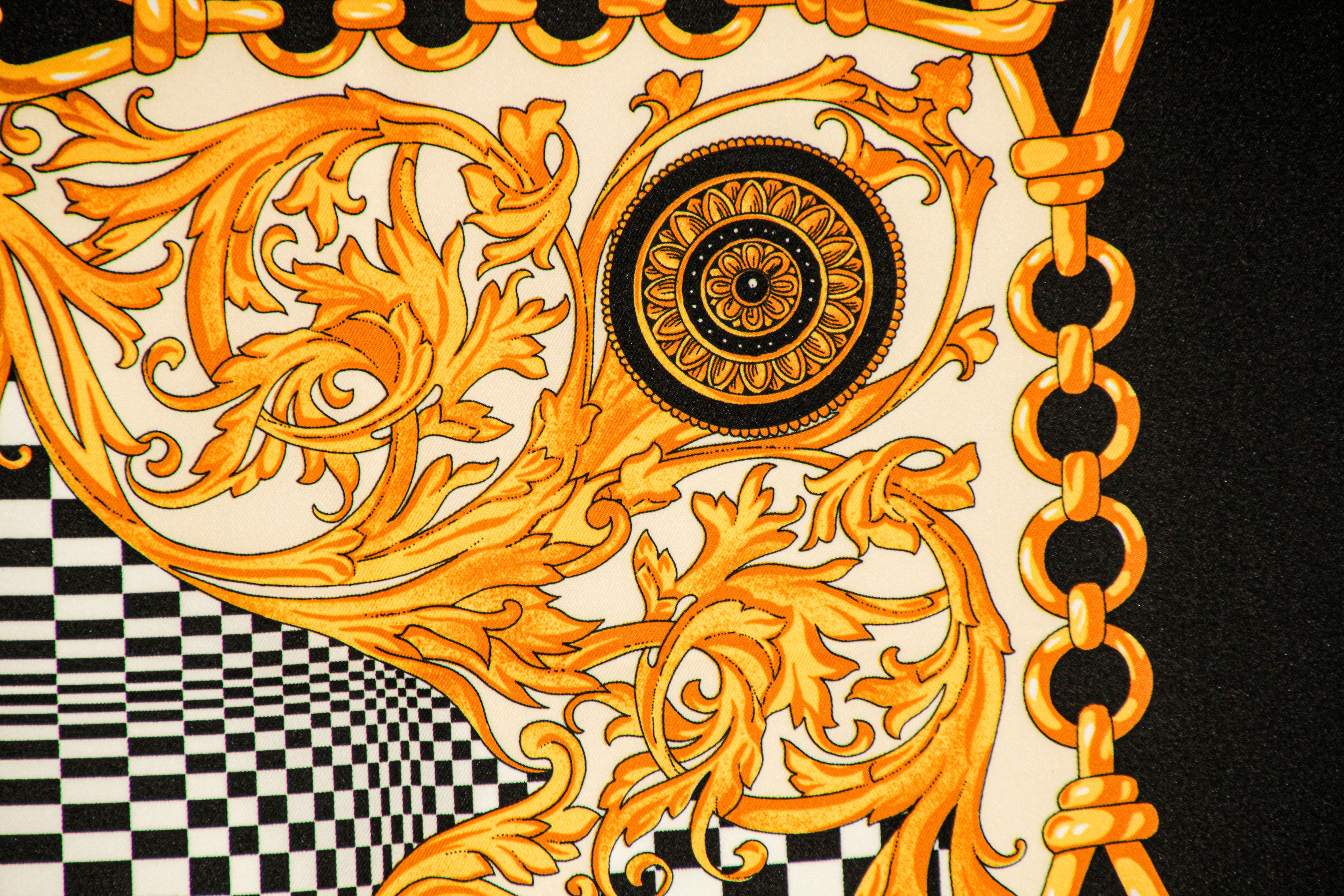Vintage J. Mico Sancho Paris Scarf with Chain Motif Black & Gold 1980s In Good Condition For Sale In North Hollywood, CA
