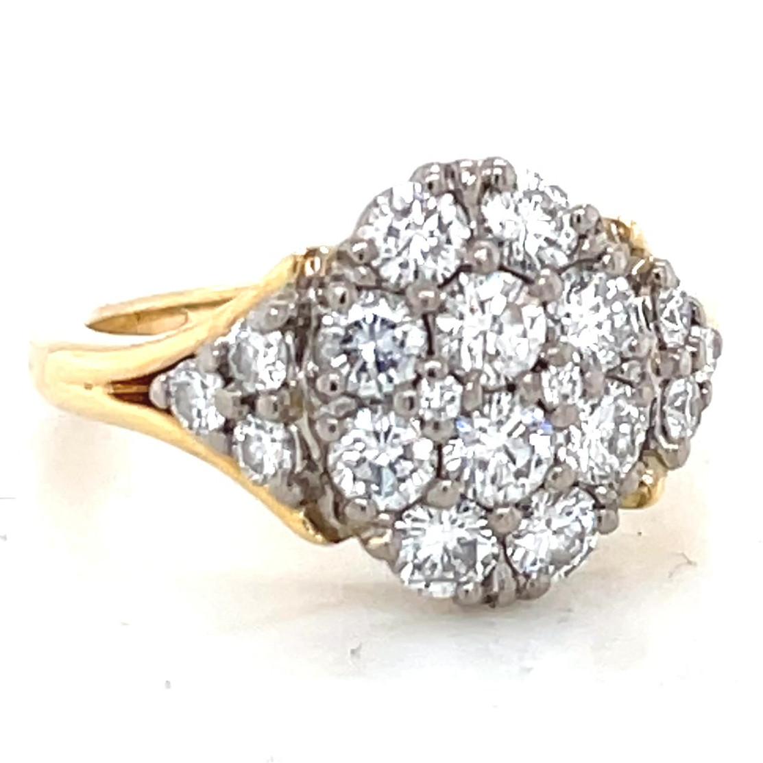 Round Cut Vintage Jabel Diamond 18k Gold Cluster Ring