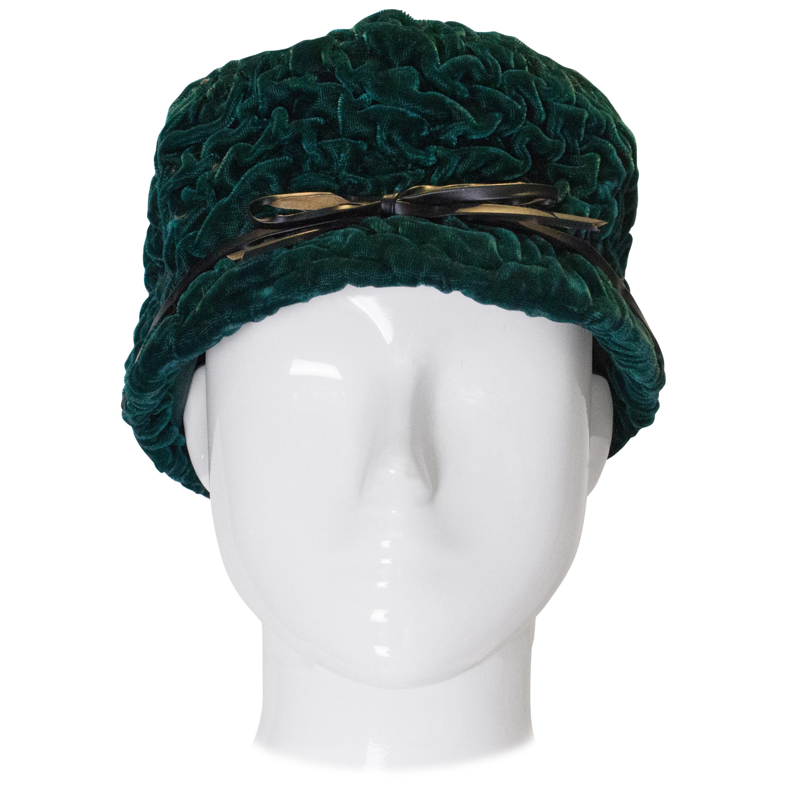 Chapeau en velours Jaccol vintage