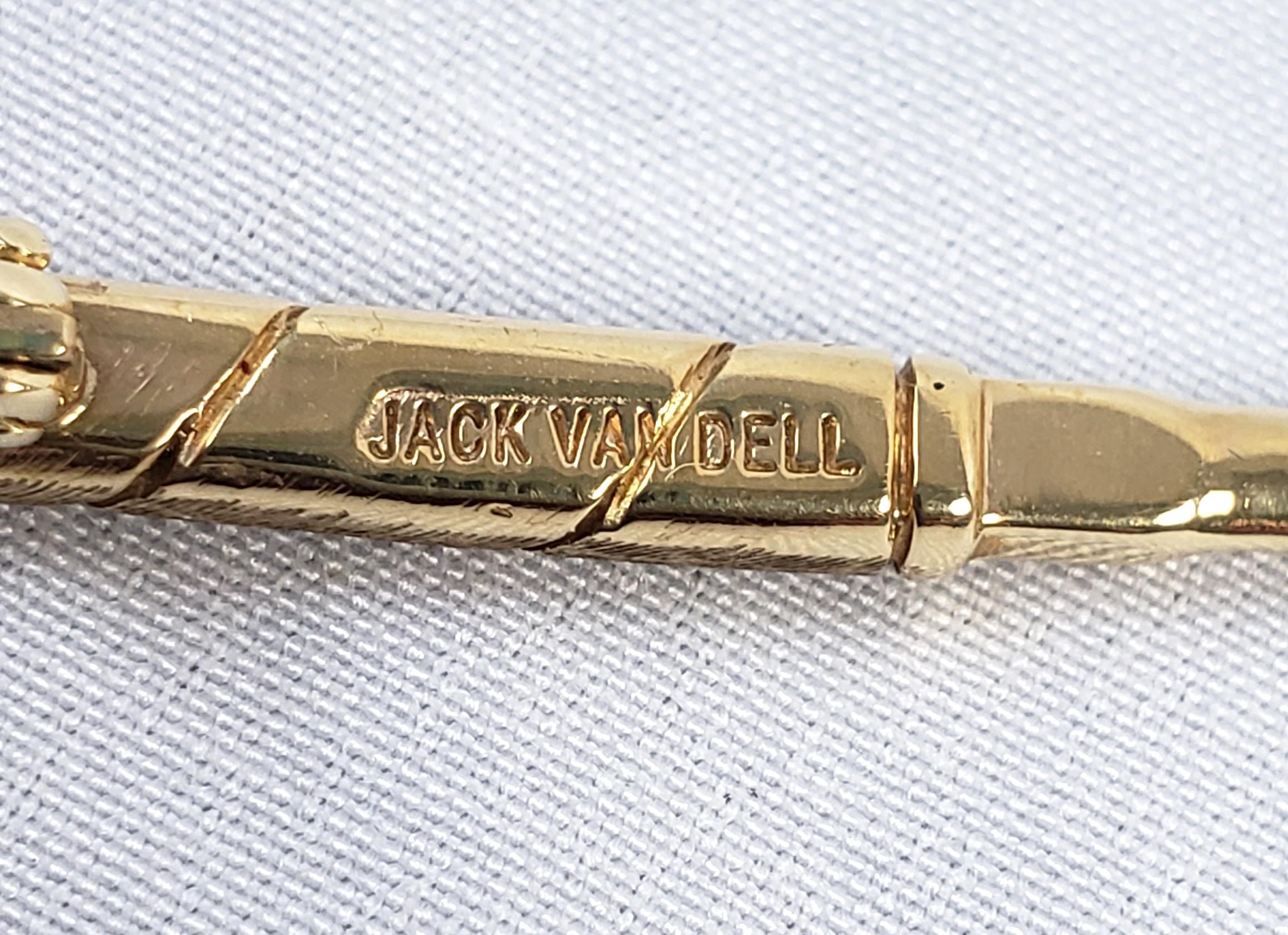 Vintage Jack Vandell 14 Karat Gold & Emerald Polo Mallet Brooch or Pendant For Sale 3
