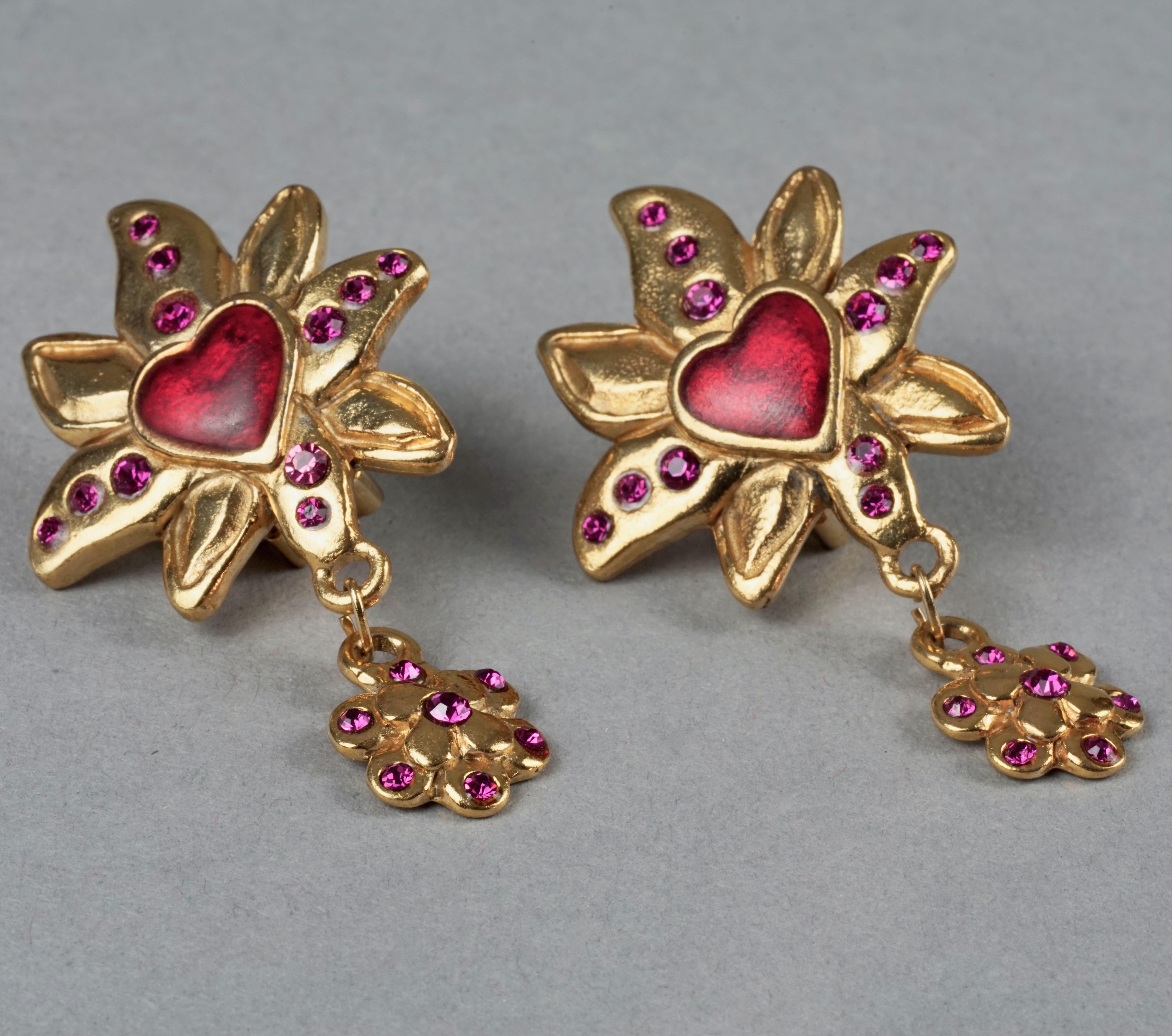 Vintage JACKY DE G Heart Flower Dangling Earrings In Excellent Condition In Kingersheim, Alsace