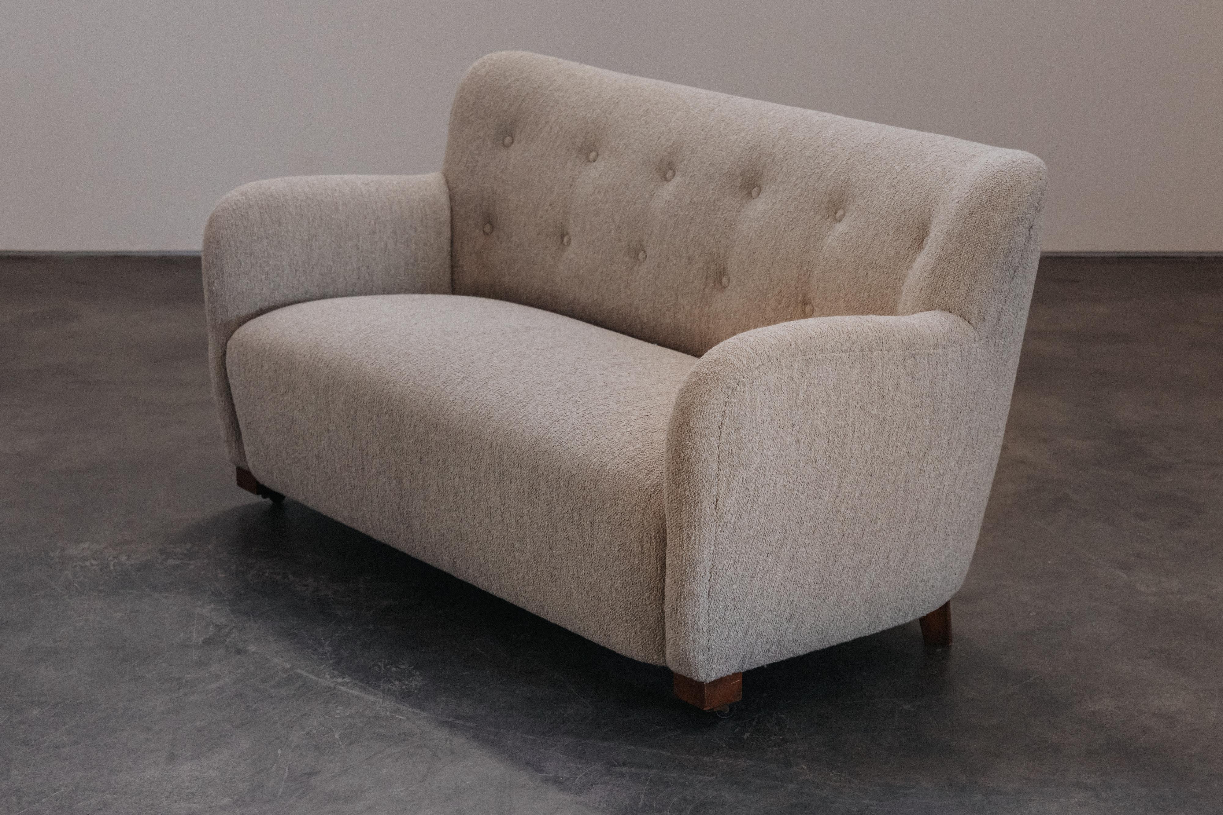 Canapé vintage Jacob Kjaer du Danemark, Circa 1960 Bon état - En vente à Nashville, TN
