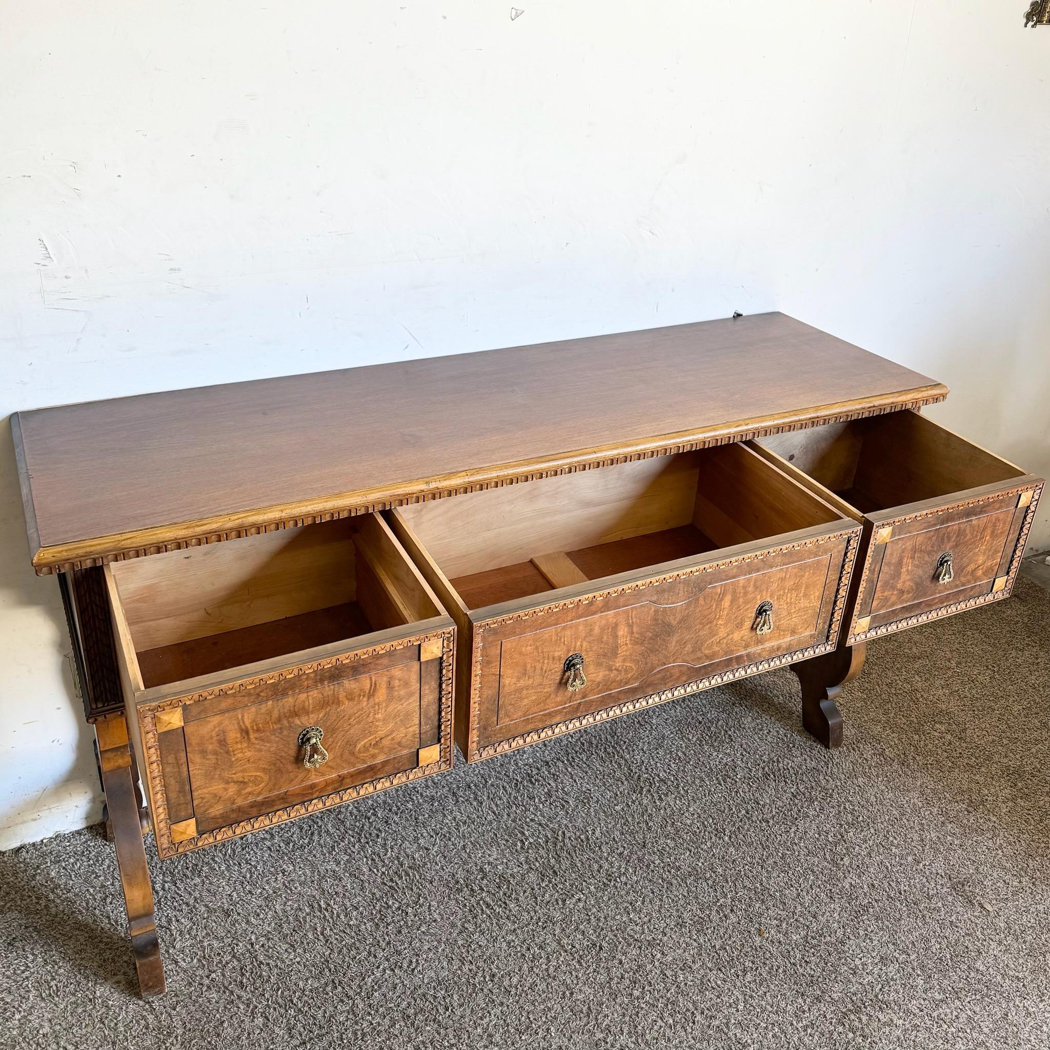 Server/Sideboard in radica e noce in stile Jacobean d'epoca in vendita 1