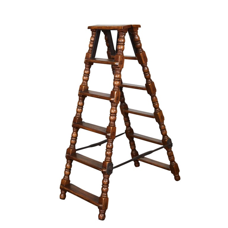 Vintage Jacobean Style Ladder For Sale at 1stDibs