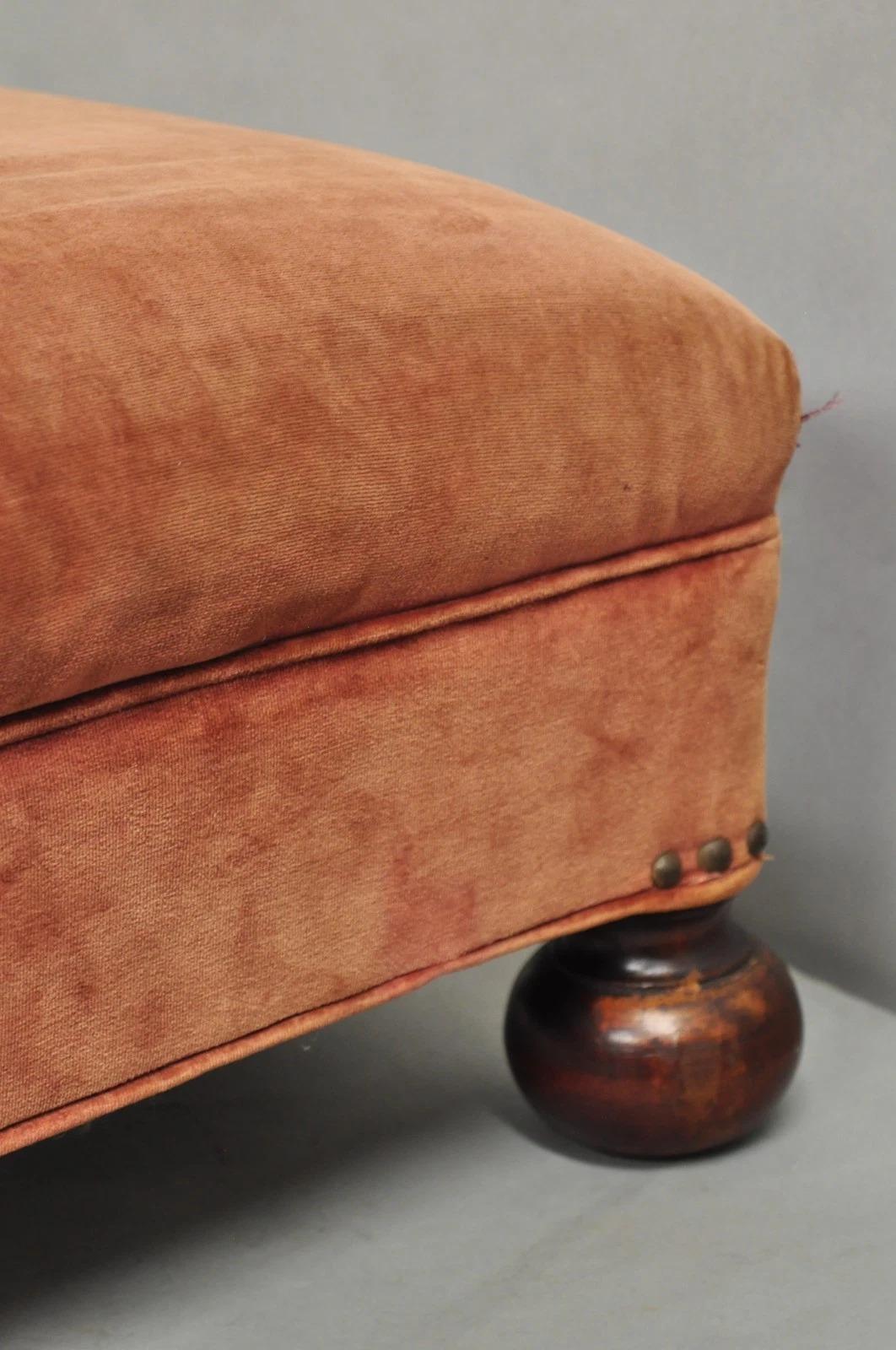 Vintage Jacobean William & Mary Walnut Bun Feet Upholstered Ottoman Footstool For Sale 4