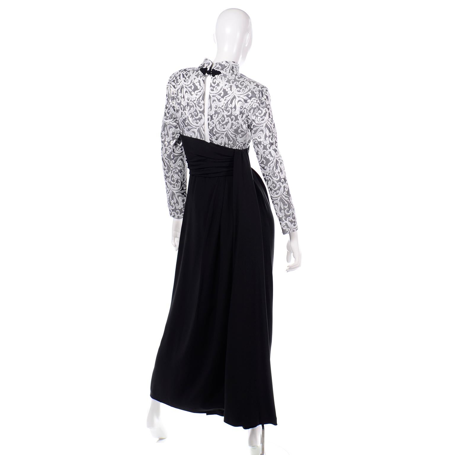 Vintage Jacques Fath Black Evening Dress With Silver & White Brocade Lace Print In Excellent Condition For Sale In Portland, OR