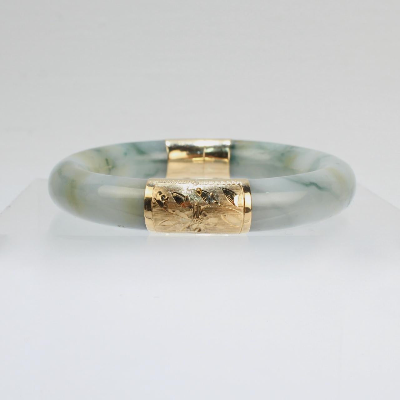 Vintage Jade & 14 Karat Gold Hinged Chinese Bangle or Bracelet In Good Condition For Sale In Philadelphia, PA