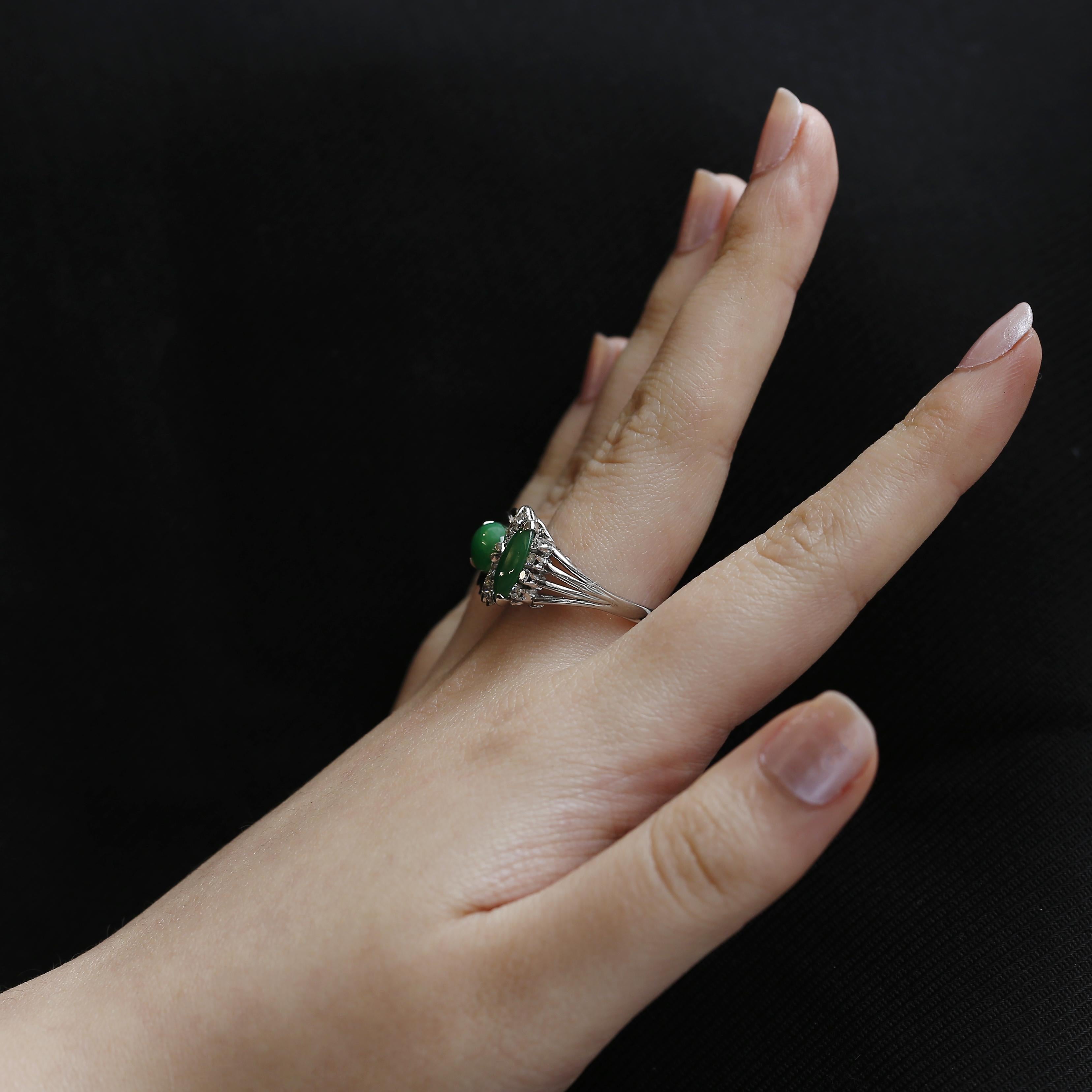 Vintage Jade and Diamond Ring For Sale 1