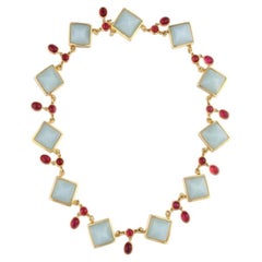 Vintage Jade and Ruby 18 Karat Yellow Gold Necklace