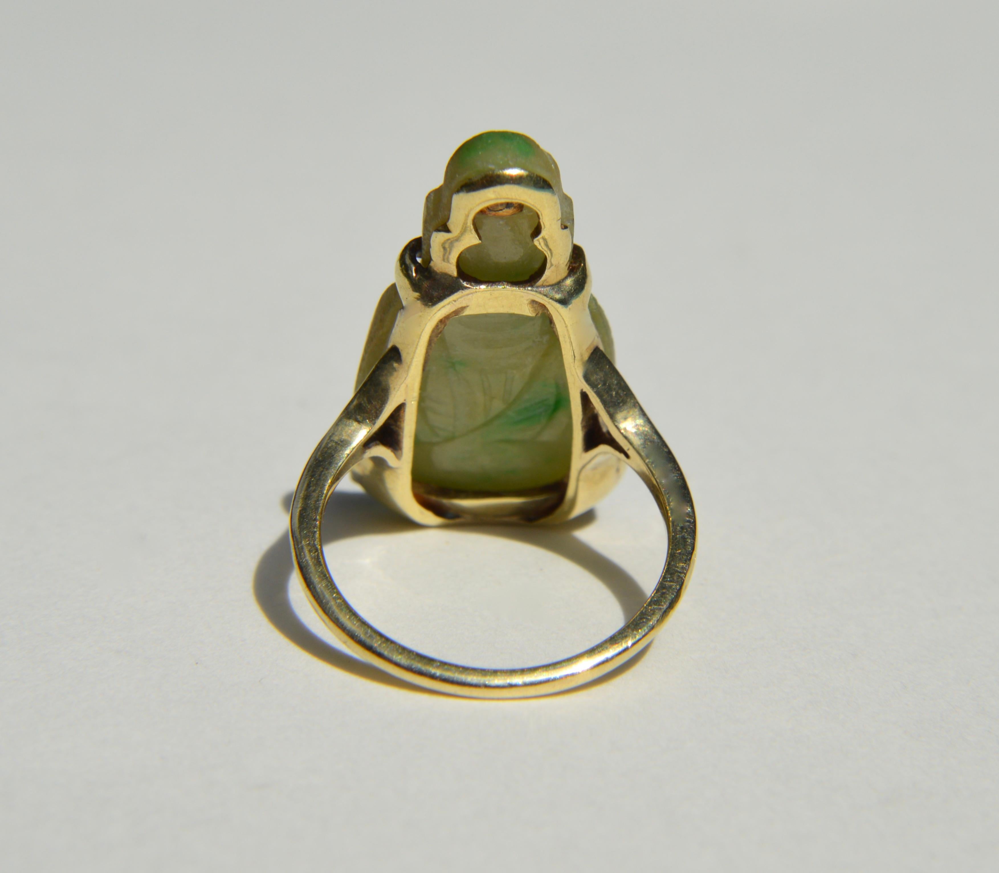 Vintage Jade Buddha 10 Karat Gold Cocktail Ring In Good Condition For Sale In Crownsville, MD
