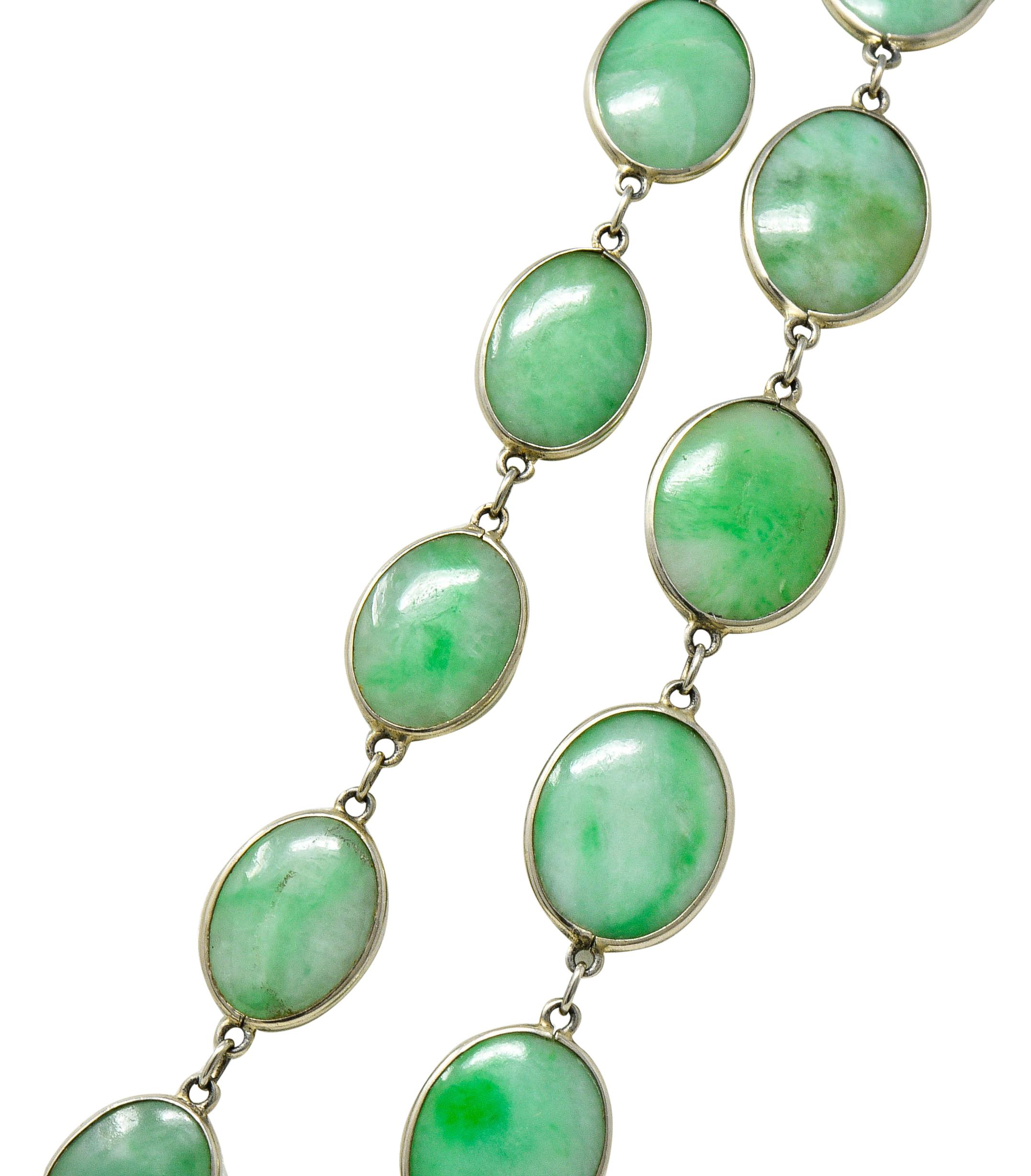 Contemporary Vintage Jade Cabochon 18 Karat White Gold Long Chain Necklace