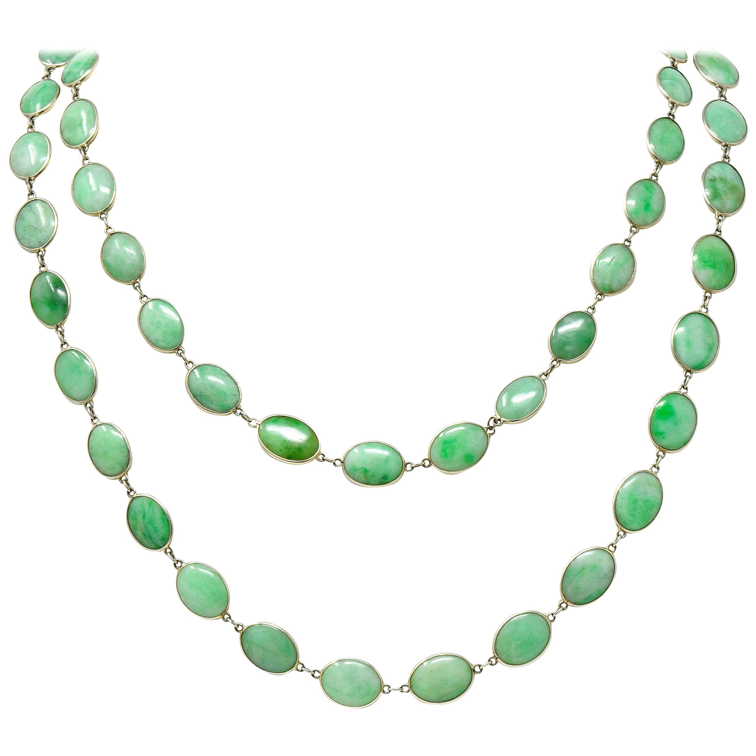 Vintage Jade Cabochon 18 Karat White Gold Long Chain Necklace