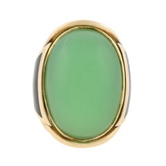 Vintage Jade Cabochon and Inlaid Black Enamel Ring