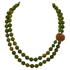 Vintage Jade Necklace w Decorative Diamond 14 Karat Yellow Gold Porcupine Clasp