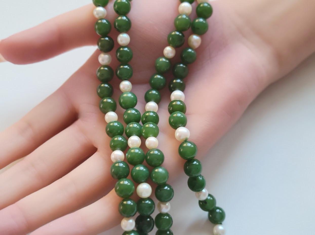 Bead Vintage Jade Pearl Necklace For Sale
