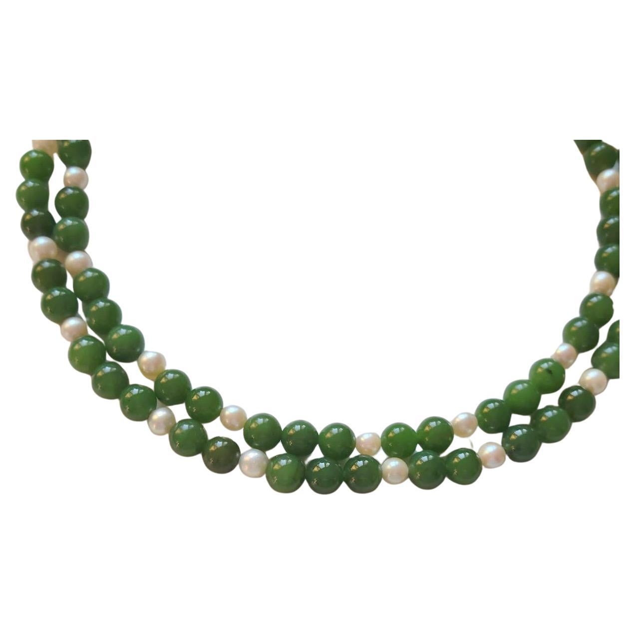 Vintage Jade Pearl Necklace For Sale