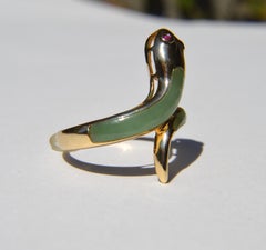 Vintage Jade Ruby 10 Karat Gold Snake Cocktail Ring