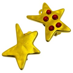 Vintage JADED signed gold tone faux coral abstract designer clip on earrings