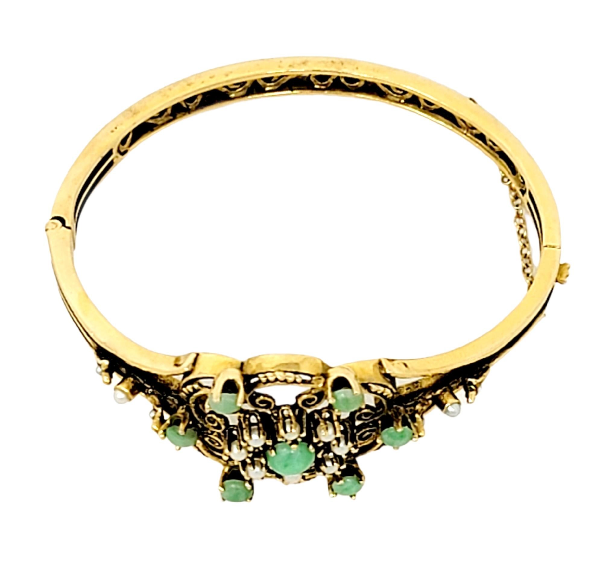 Vintage Jadeite and Seed Pearl Filigree Hinged Bangle Bracelet in 14 Karat Gold For Sale 4