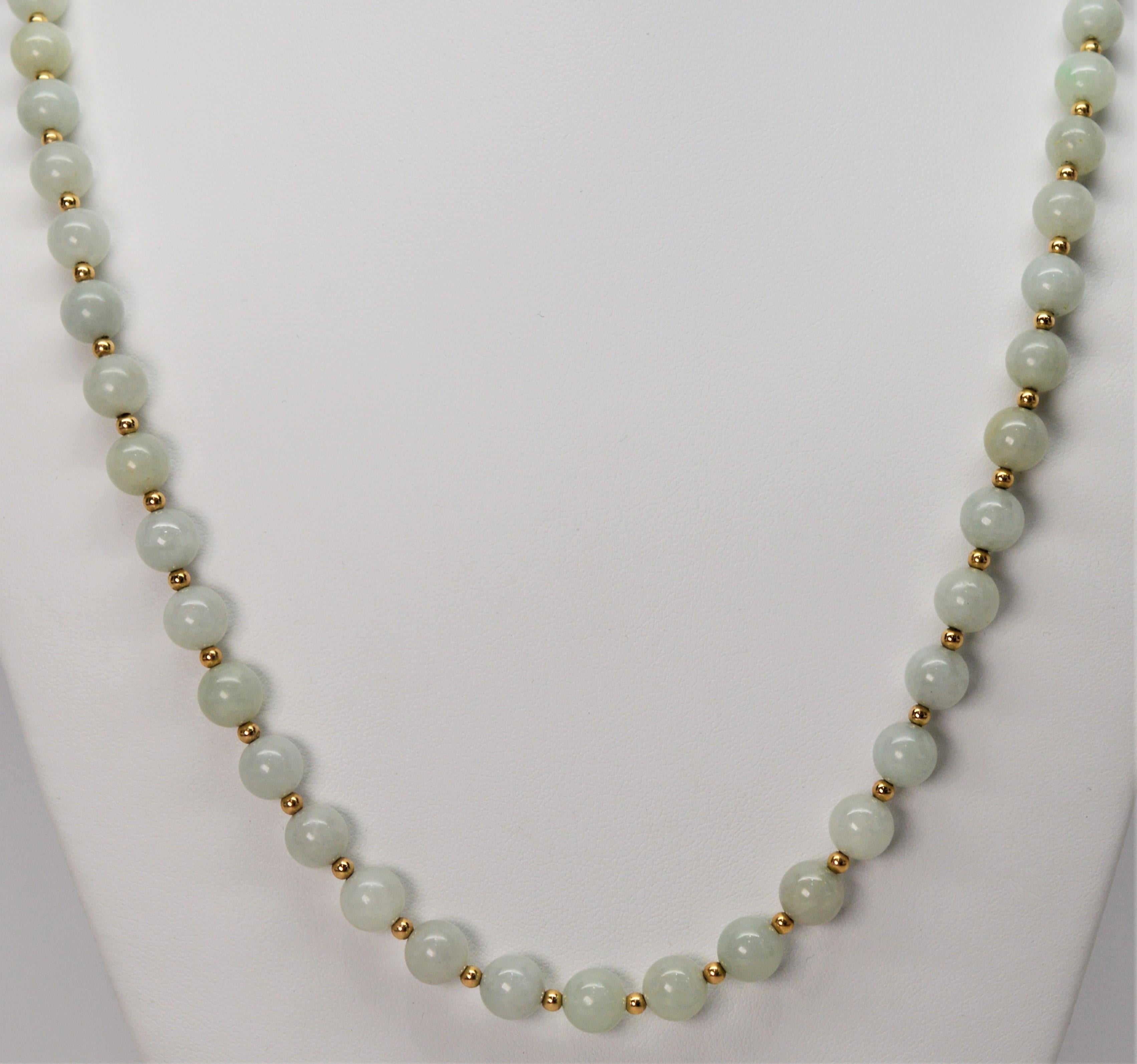 Vintage Jadeite Gold Bead Necklace 3