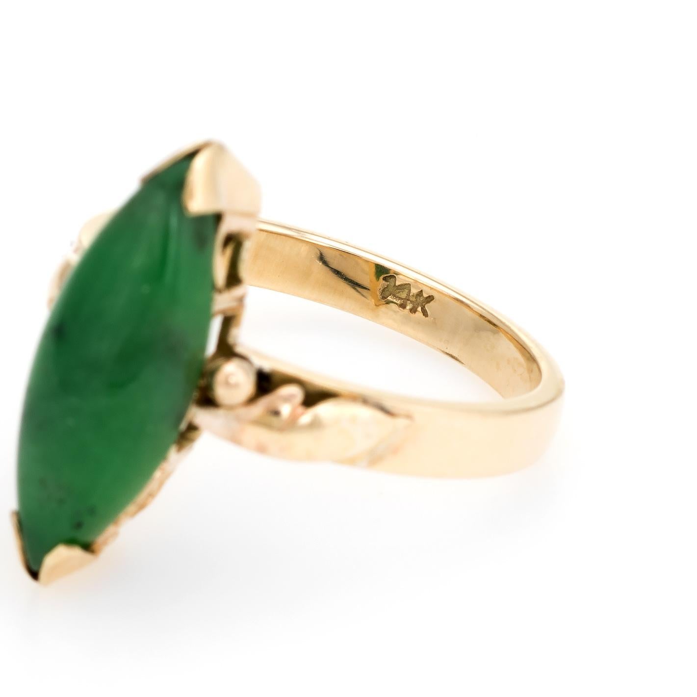 Vintage Jadeite Jade Ring 14 Karat Gold Marquise Cabochon Estate Fine Jewelry In Excellent Condition In Torrance, CA