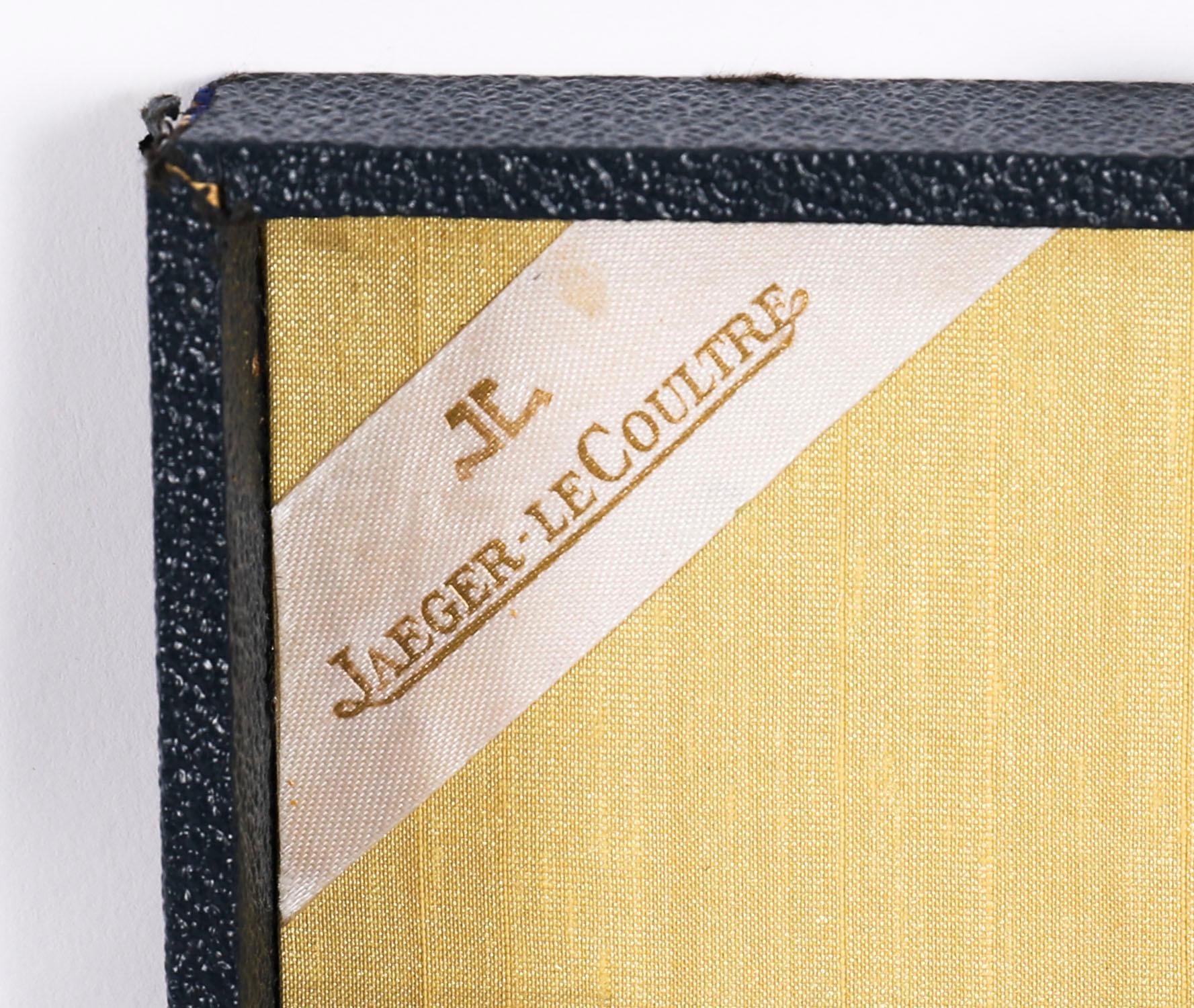 XX secolo Jaeger le Coultre Lapis Lazuli Mantel Clock d'epoca 20° Secolo in vendita