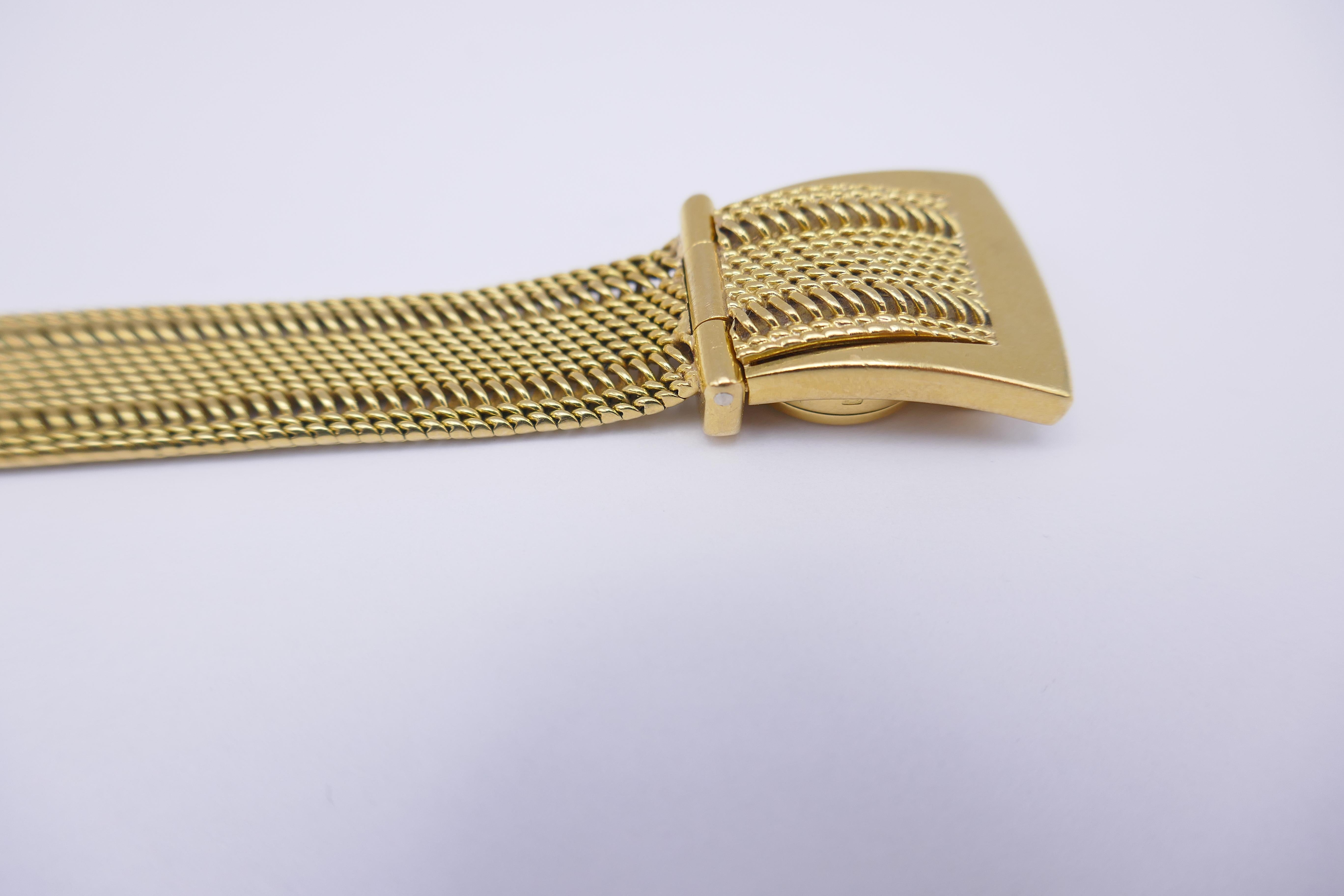 Women's or Men's Vintage Jaeger-LeCoultre Türler Gold Mesh Wristwatch Bracelet