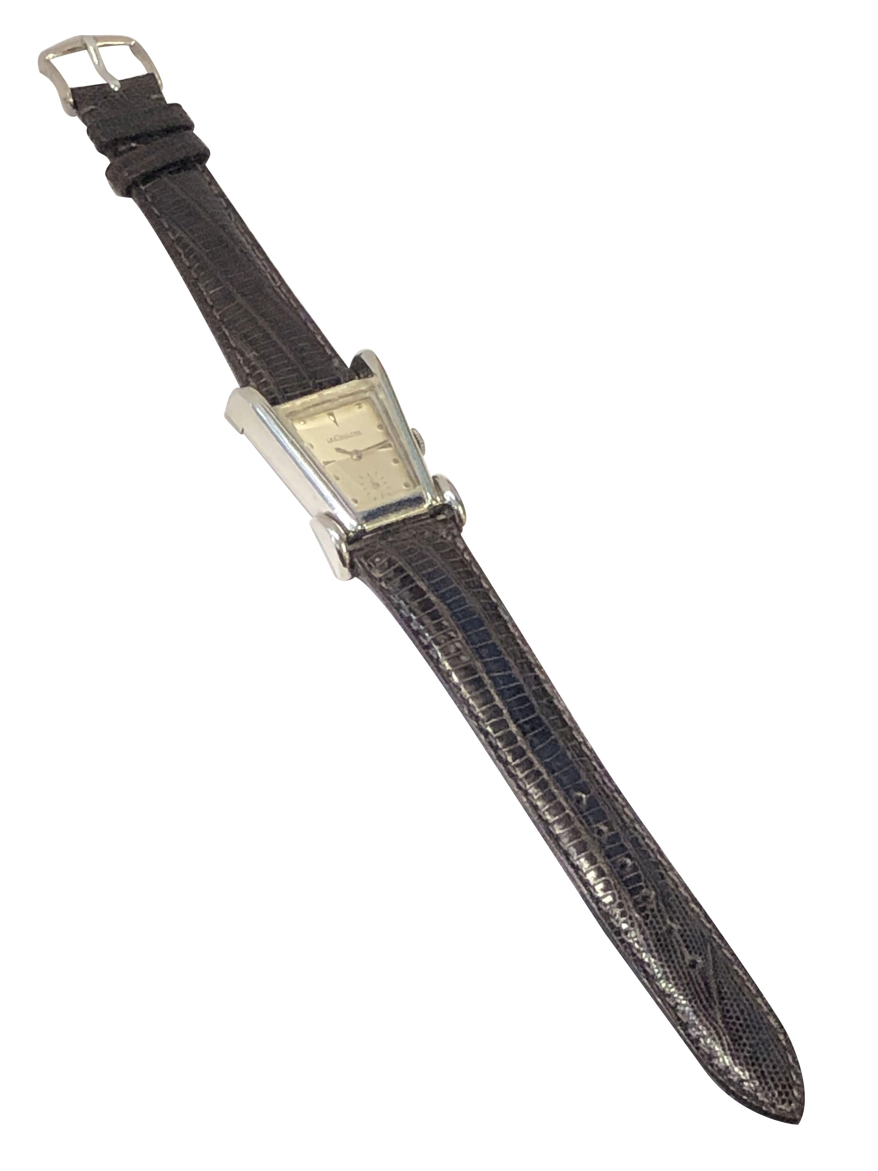 Vintage Jaeger LeCoultre Aristocrat Grasshopper Wrist Watch In Excellent Condition For Sale In Chicago, IL