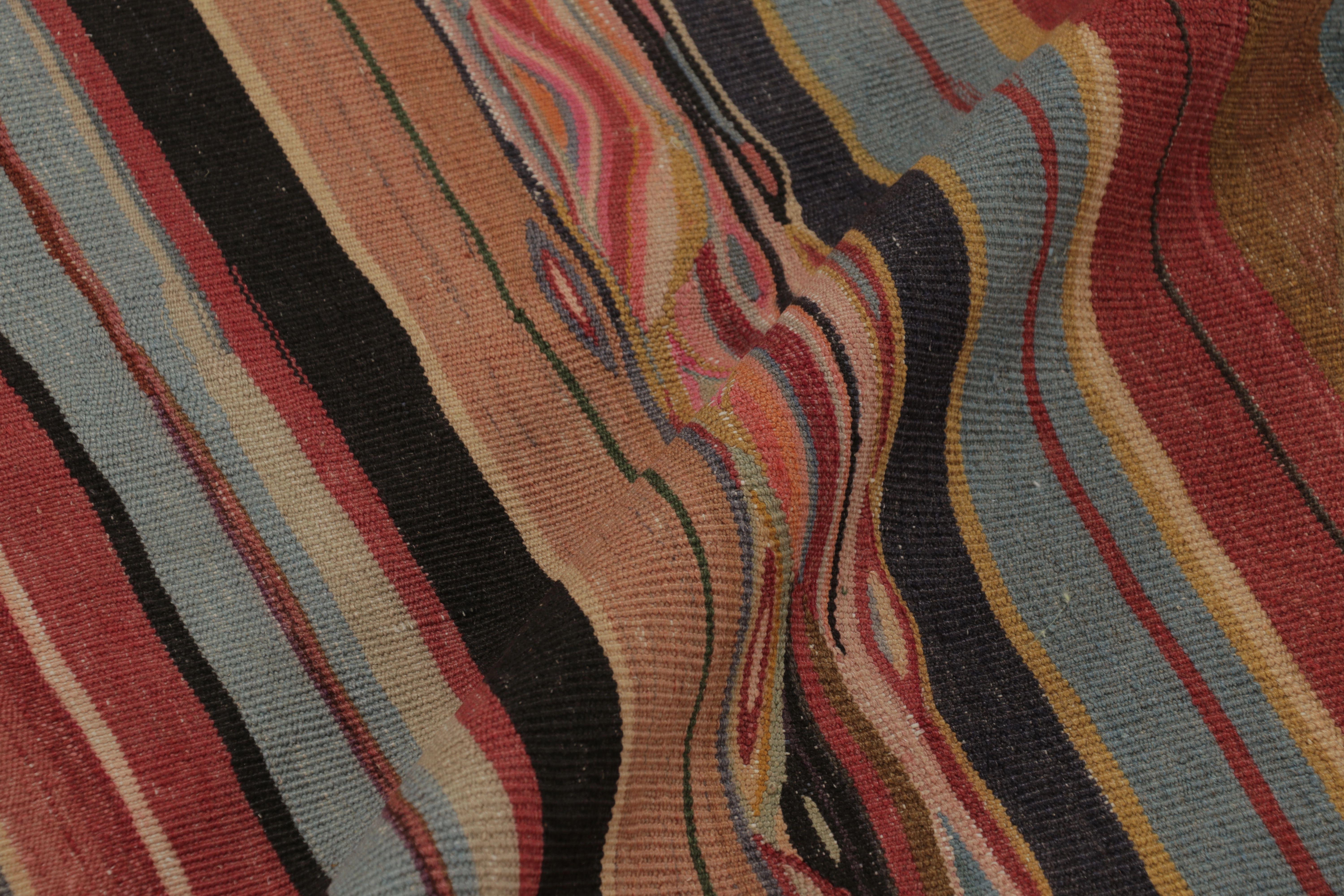 Vintage Jajim Kilim, gestreifter Stammesteppich in Erdtönen (Mitte des 20. Jahrhunderts) im Angebot