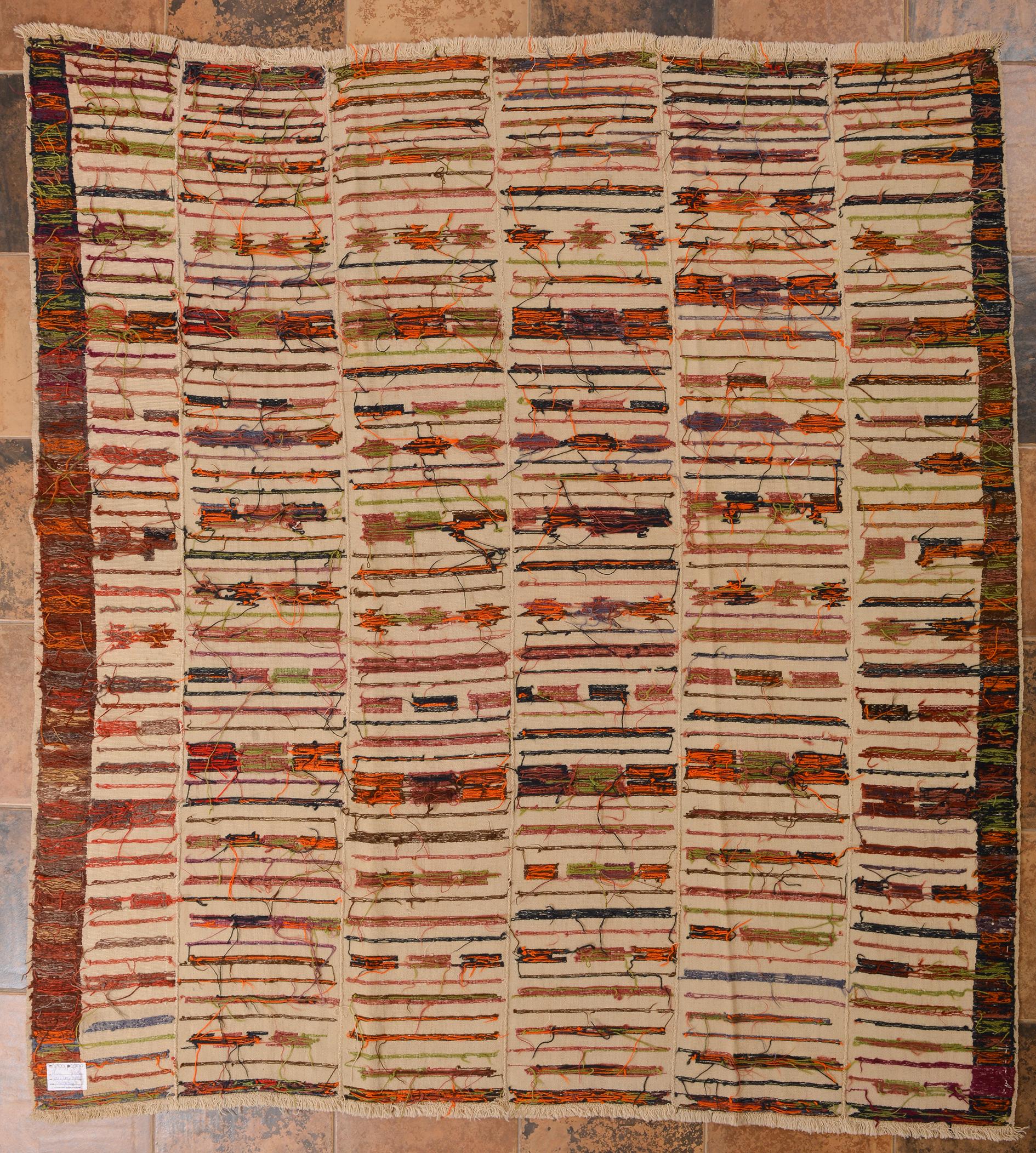 Jajim- oder Cicim-Teppich aus KURDESTAN, ebenfalls für ein Sofa (20. Jahrhundert) im Angebot