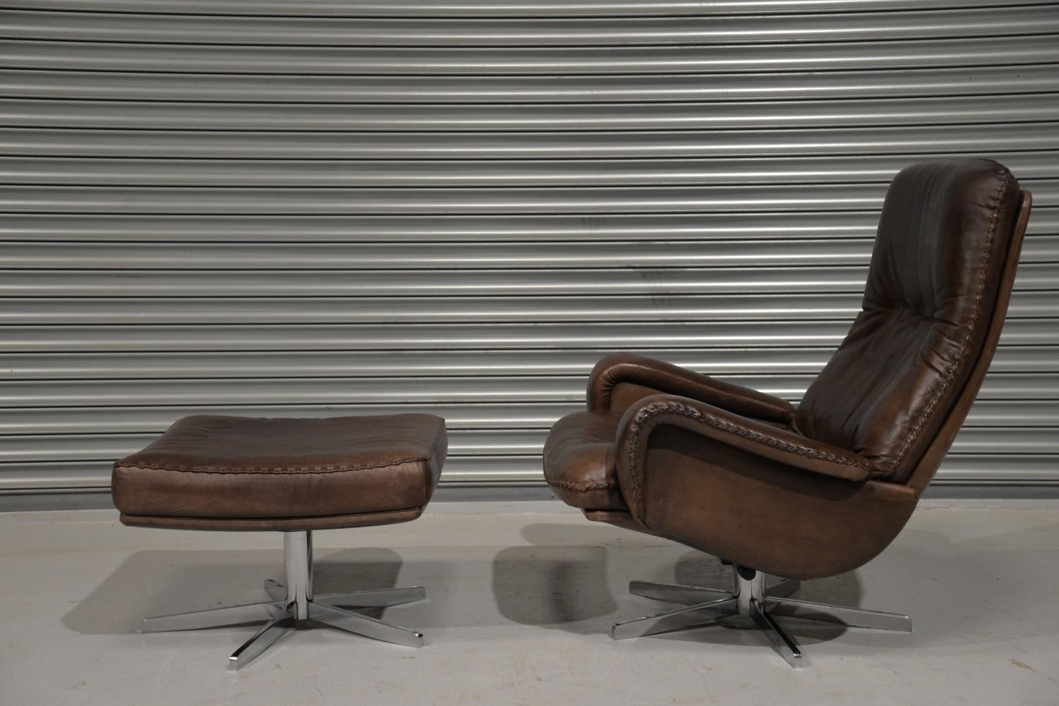 Discounted airfreight for our US and International customers (from 2 weeks door to door)

We are delighted to bring to you an ultra rare and highly desirable retro De Sede S 231 swivel lounge armchair and ottoman. Hand built in the late 1960s by De