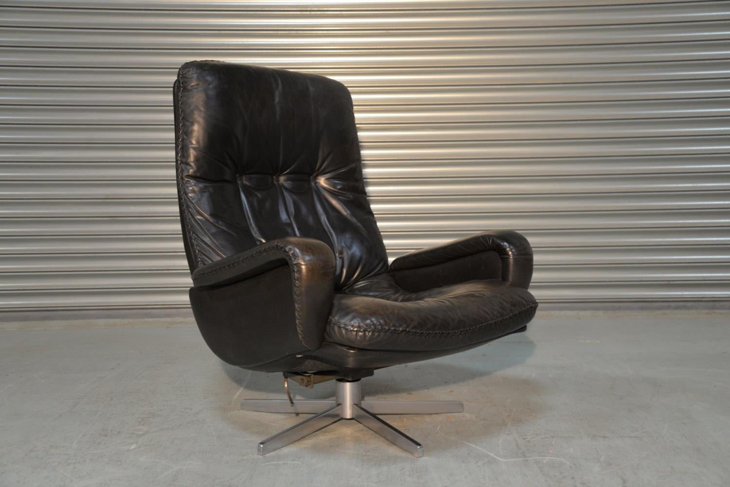 Vintage James Bond De Sede S231 Swivel Lounge Armchair and Ottoman, 1960s 4