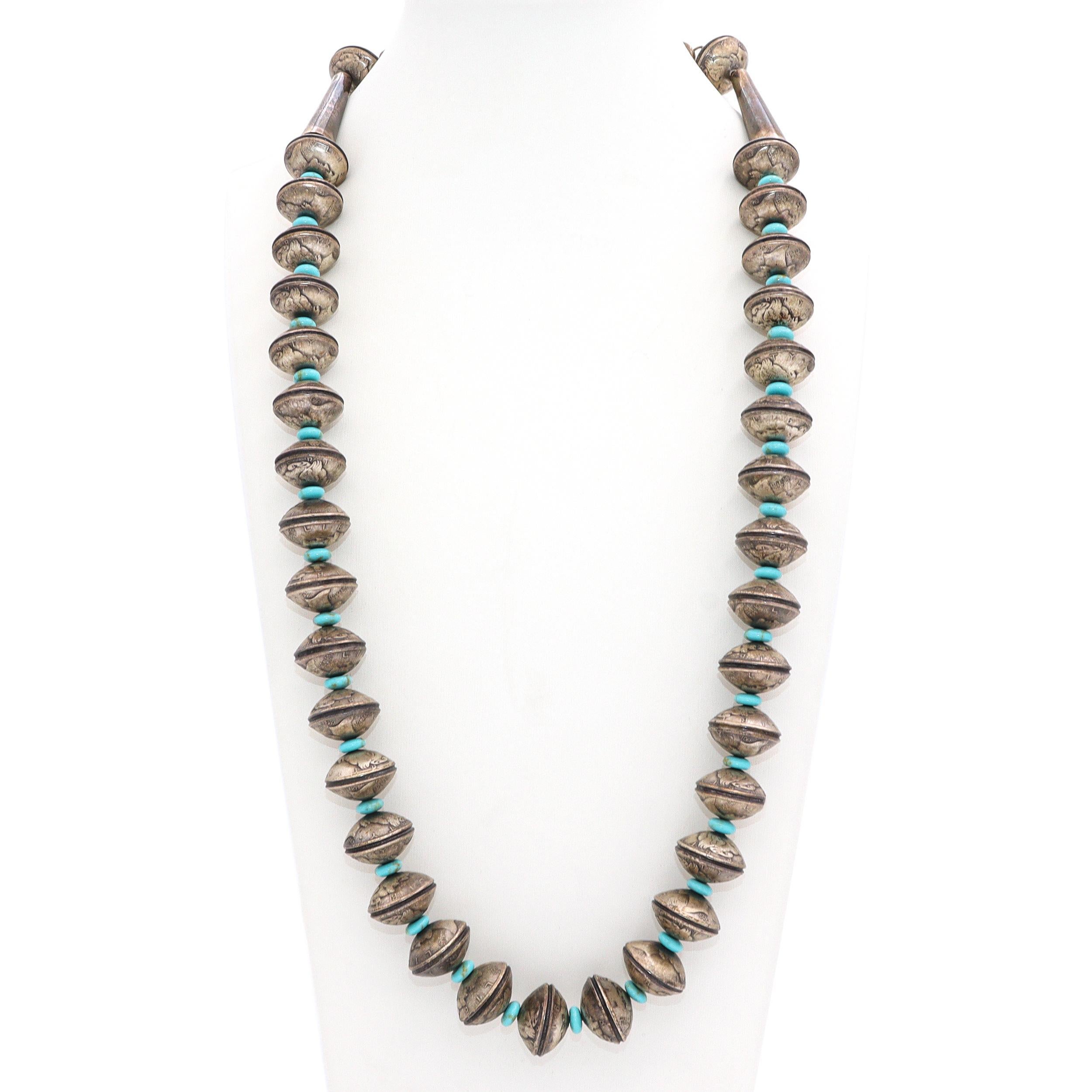 Vintage James McCabe Navajo Handcrafted Silber Quecksilber Dime Türkis Halskette (Perle) im Angebot