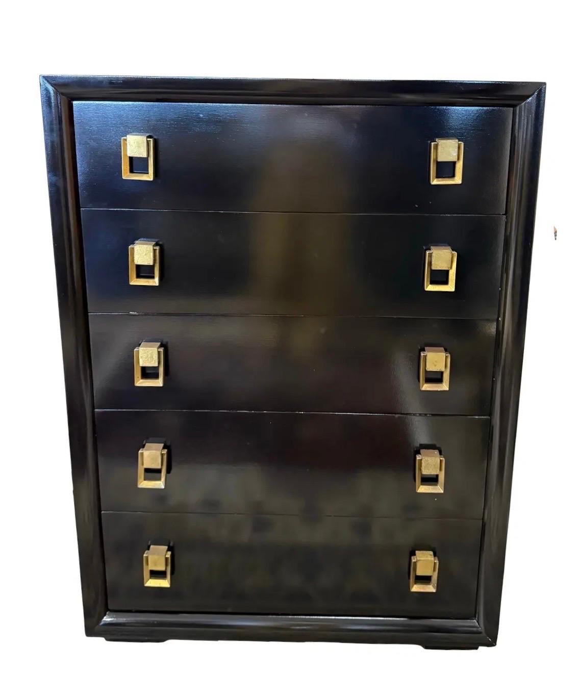 Vintage James Mont Mid Century Modern Iconic Black Lacquered Tall Chest Dresser (comò alto) in vendita 2