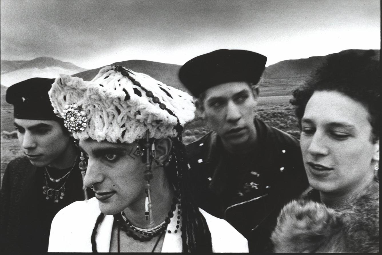 Jane's Addiction press Photograph & gig flyer (Set von 2), Vintage im Zustand „Gut“ im Angebot in Brooklyn, NY