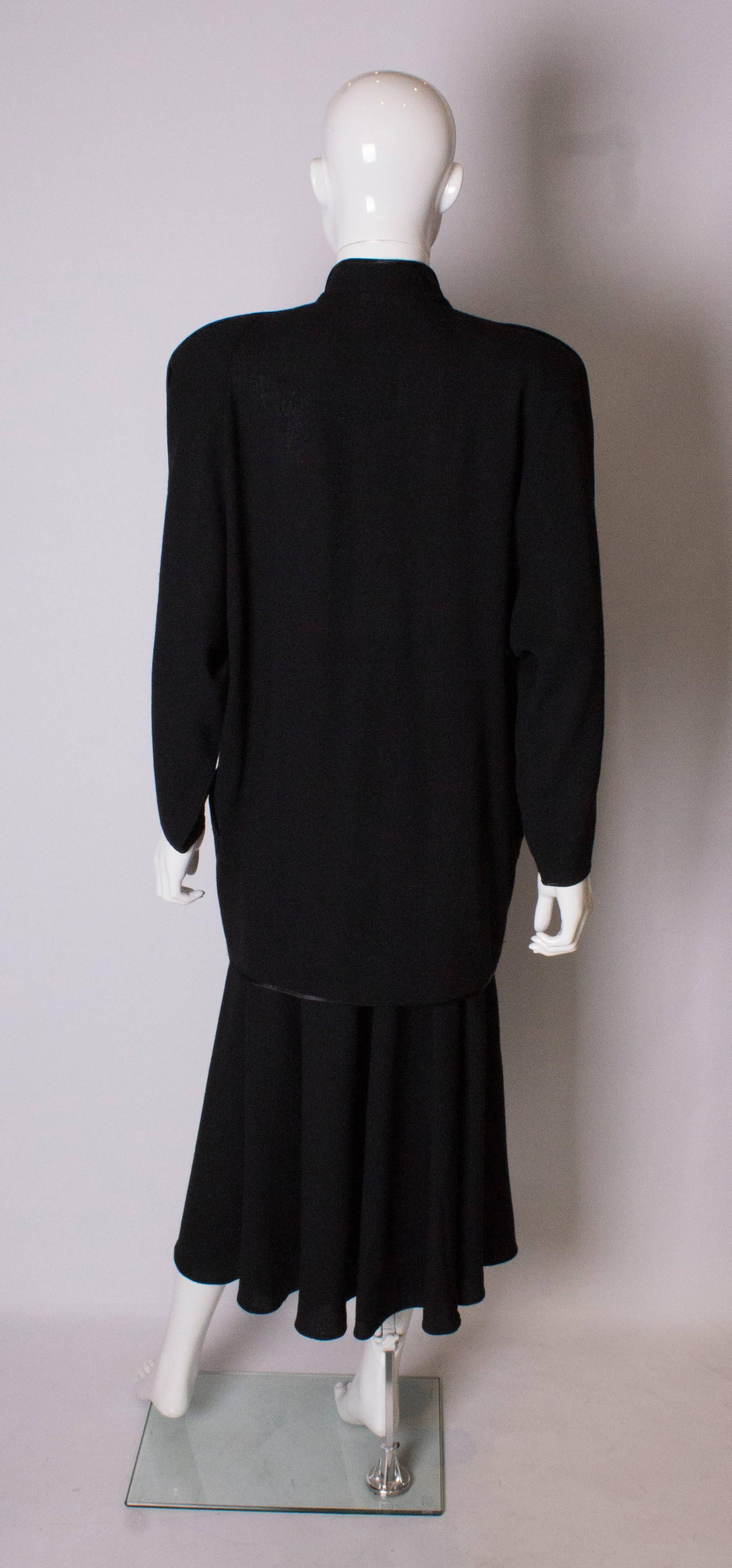  Vintage Janice Wainwright Black Wool Crepe Skirt Suit For Sale 1