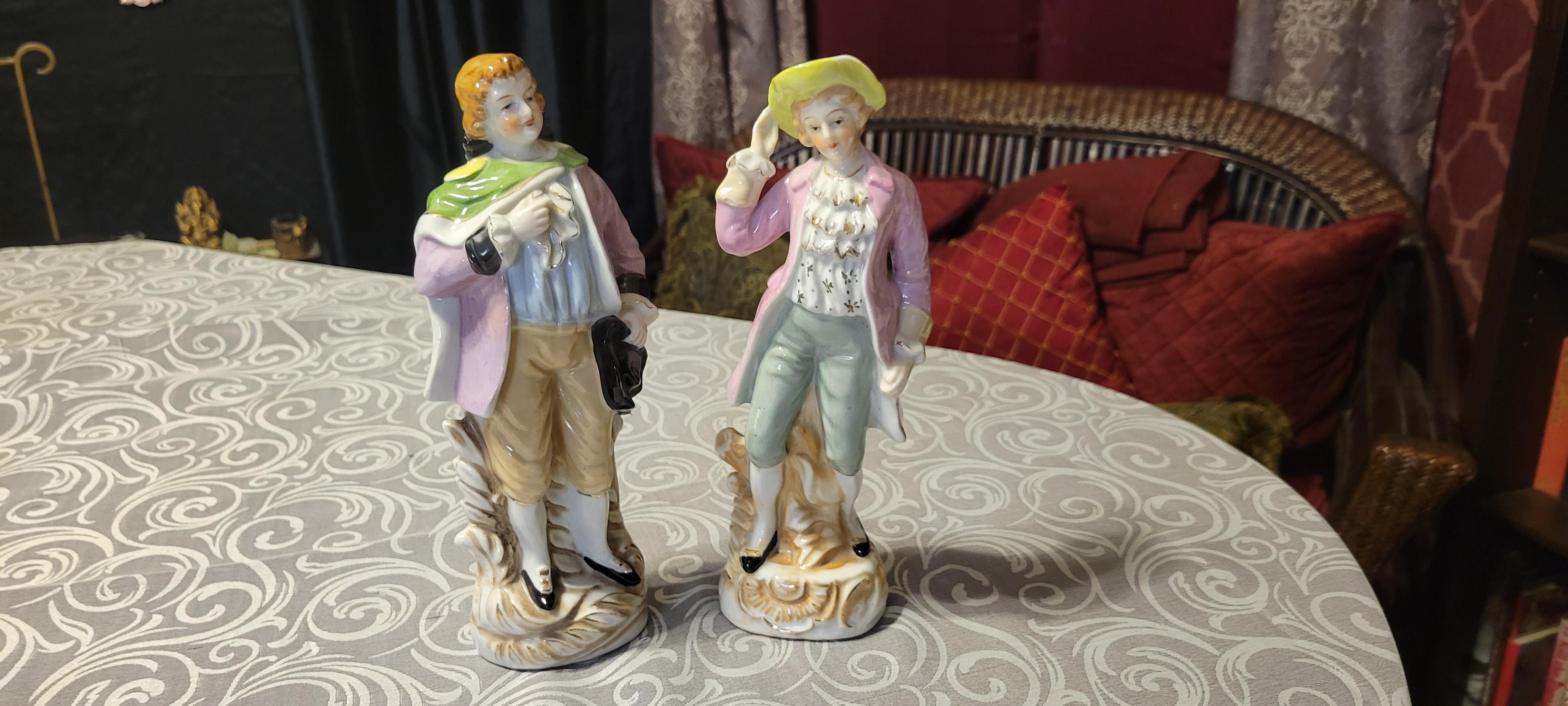 Vintage Japan-made Renaissance style porcelaine figurines.  Made between 1930-1950.
Hand-painted.
Each figurine is 10.5