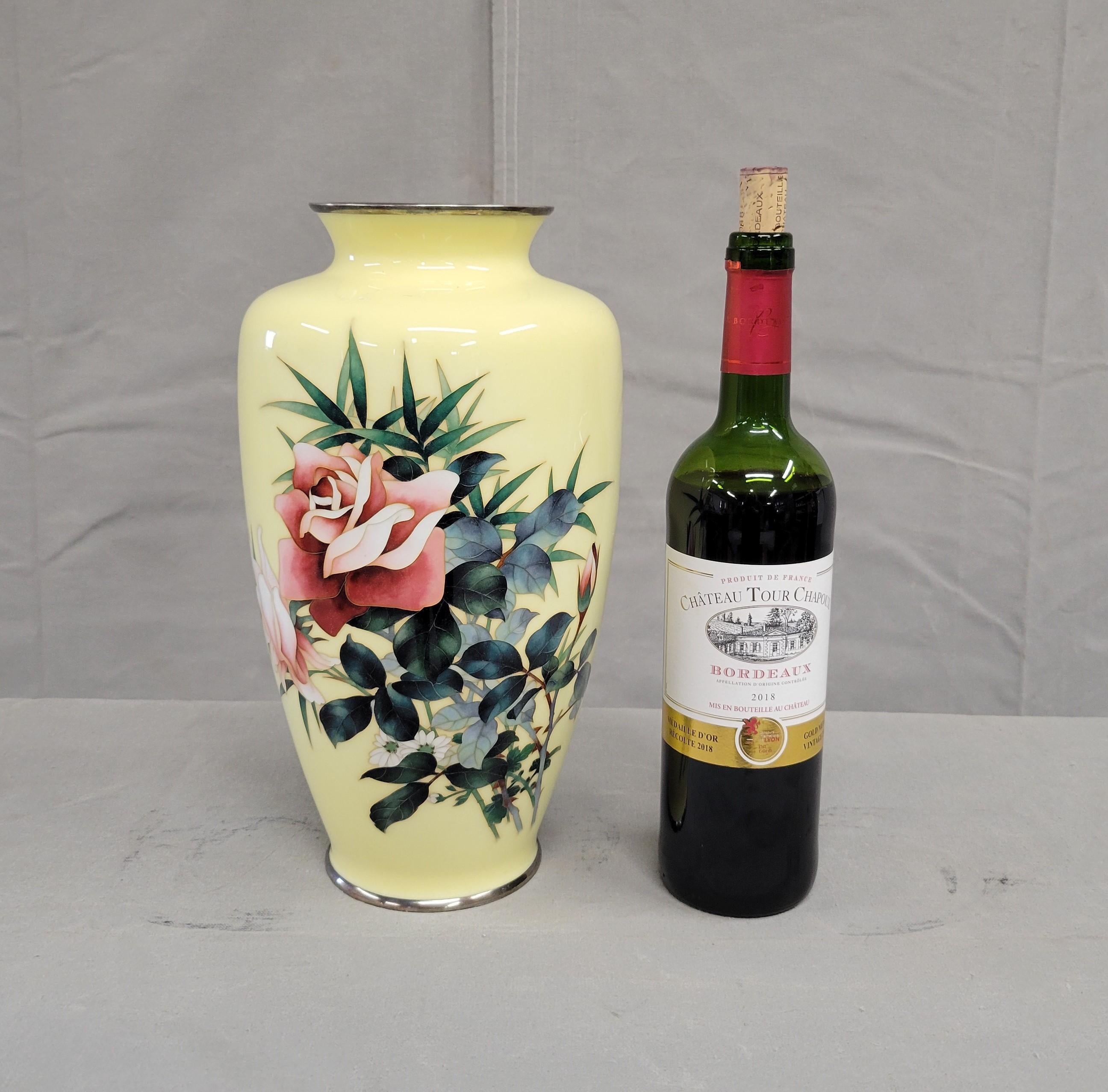 Vintage Japanese Ando Jubei (1876-1956) Signed Cloisonné Vase With Roses For Sale 5