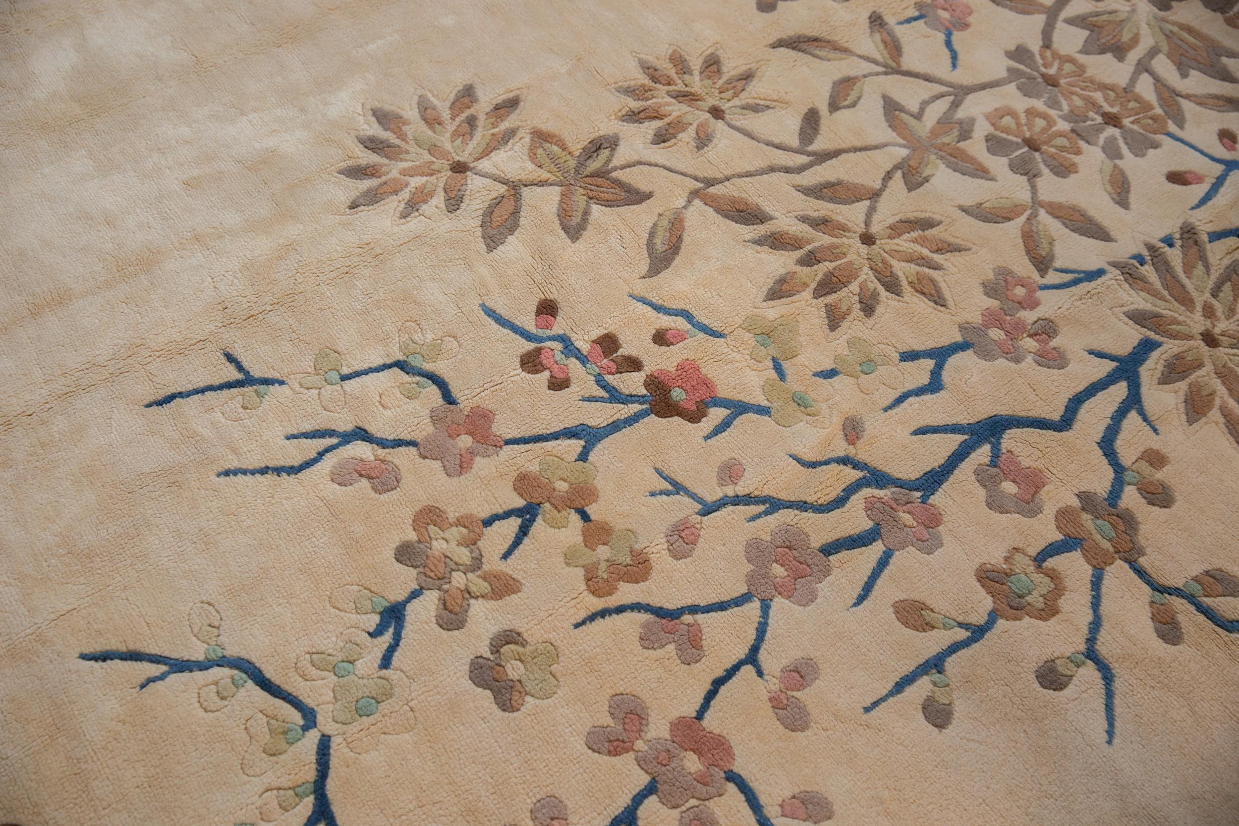 Japanischer Vintage-Teppich im Art-déco-Design im Angebot 3