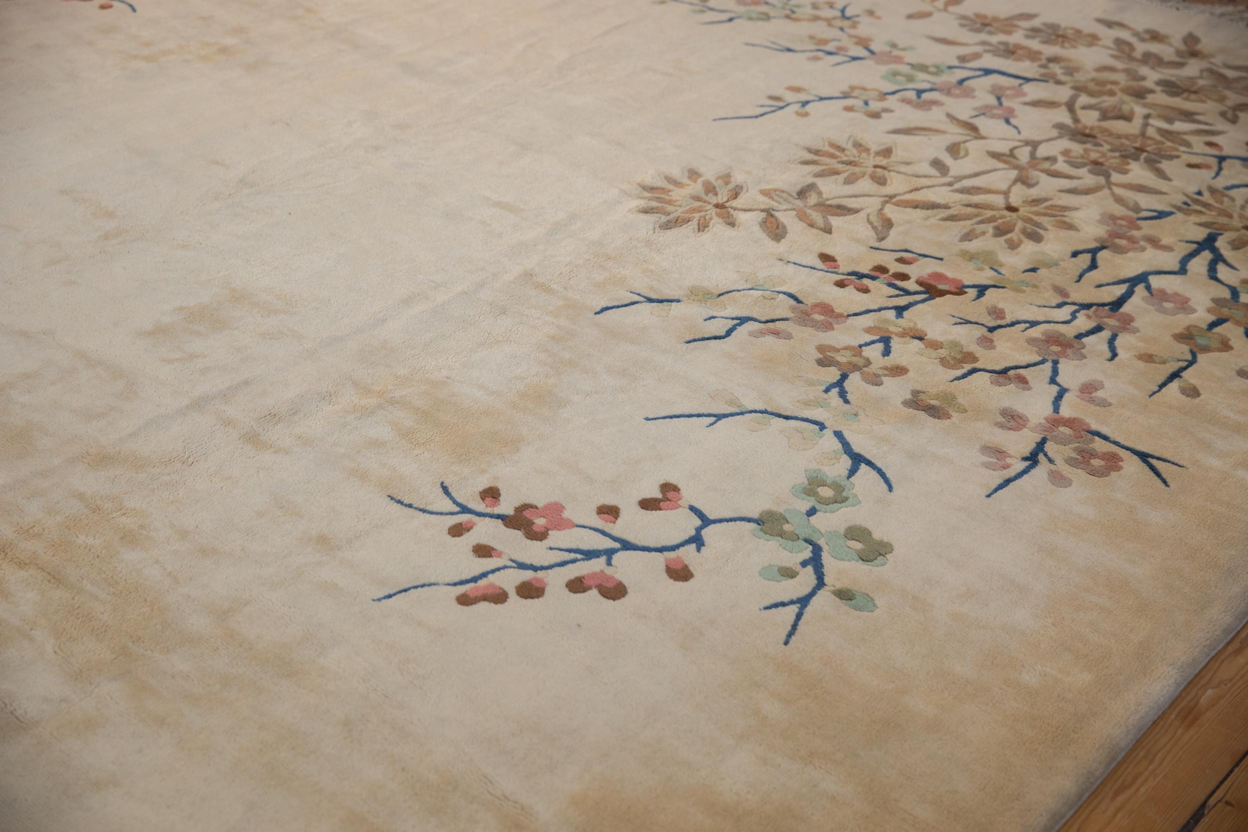 Japanischer Vintage-Teppich im Art-déco-Design (Mitte des 20. Jahrhunderts) im Angebot