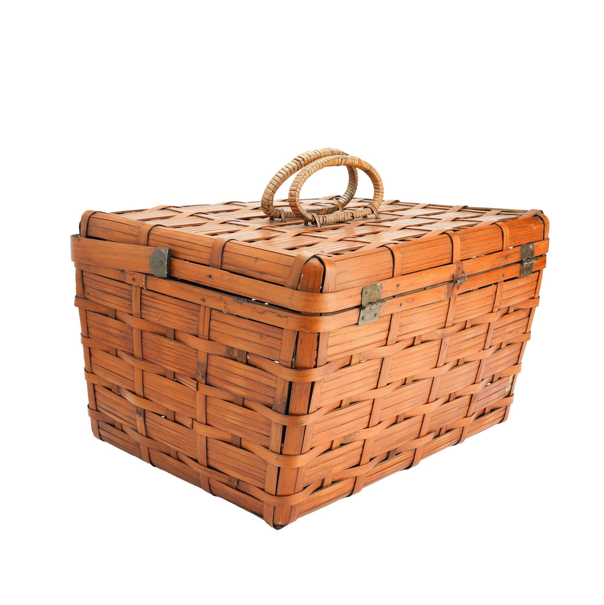 coffin shaped picnic basket